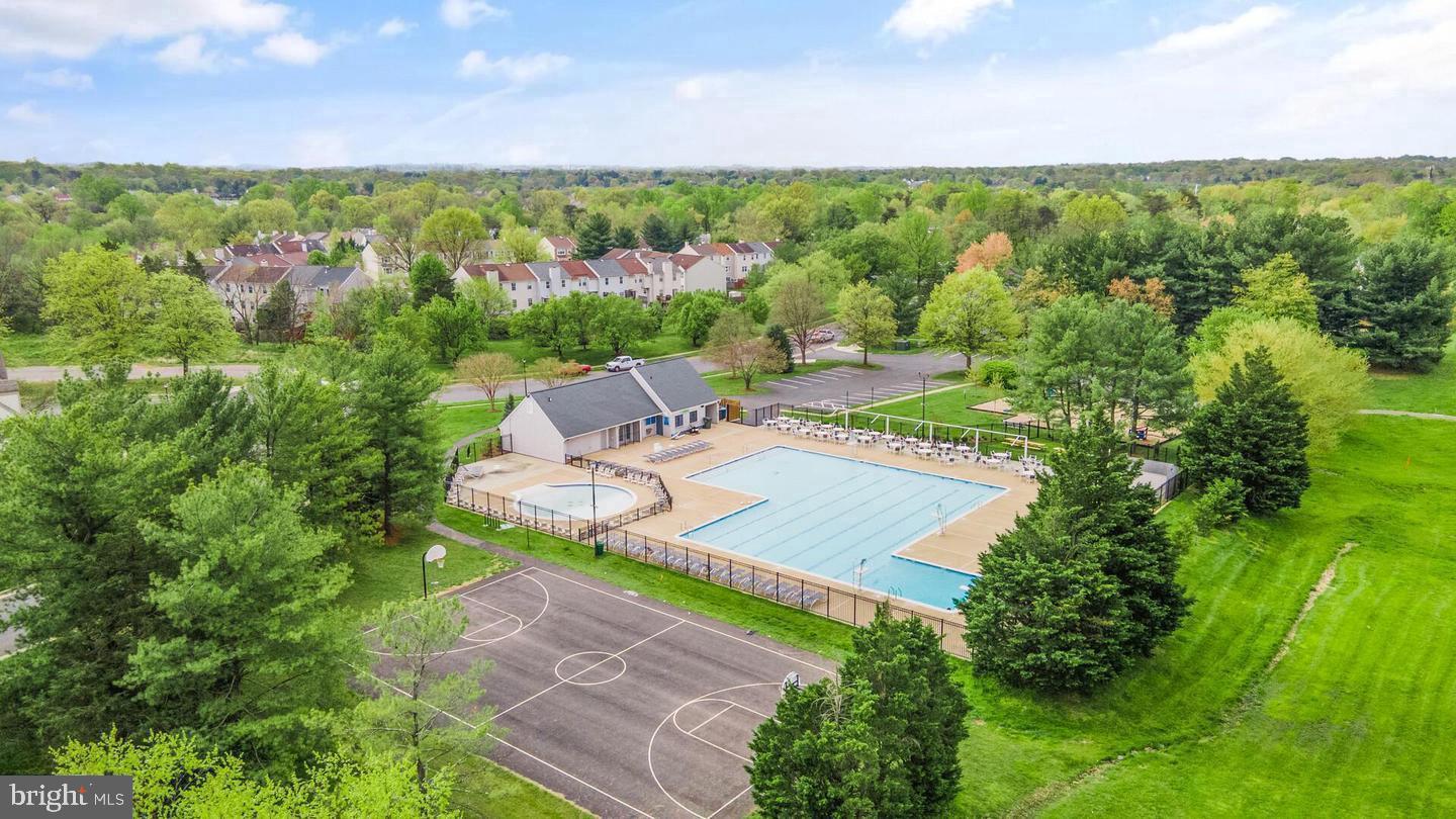 FRANKLIN GLEN - Residential Lease