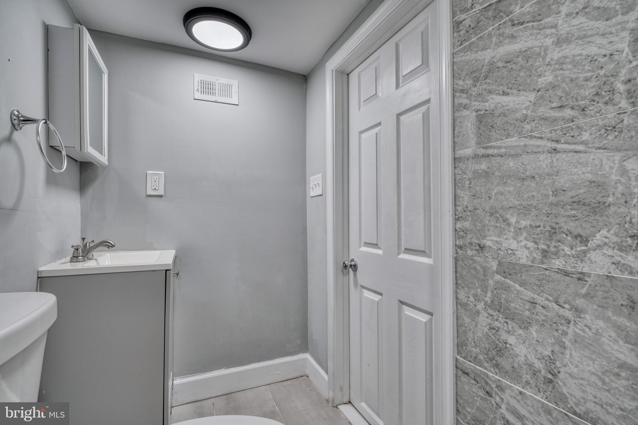 ARLINGTON - Residential