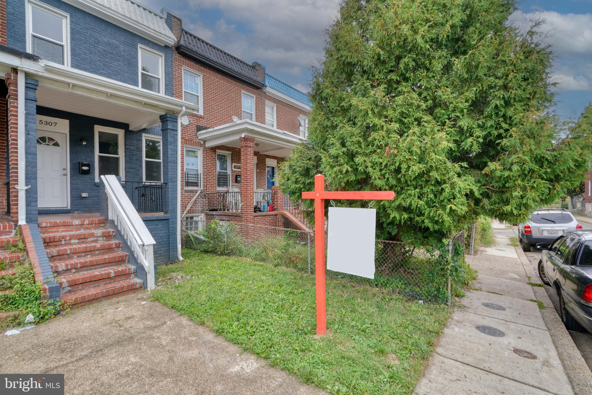 ARLINGTON - Residential