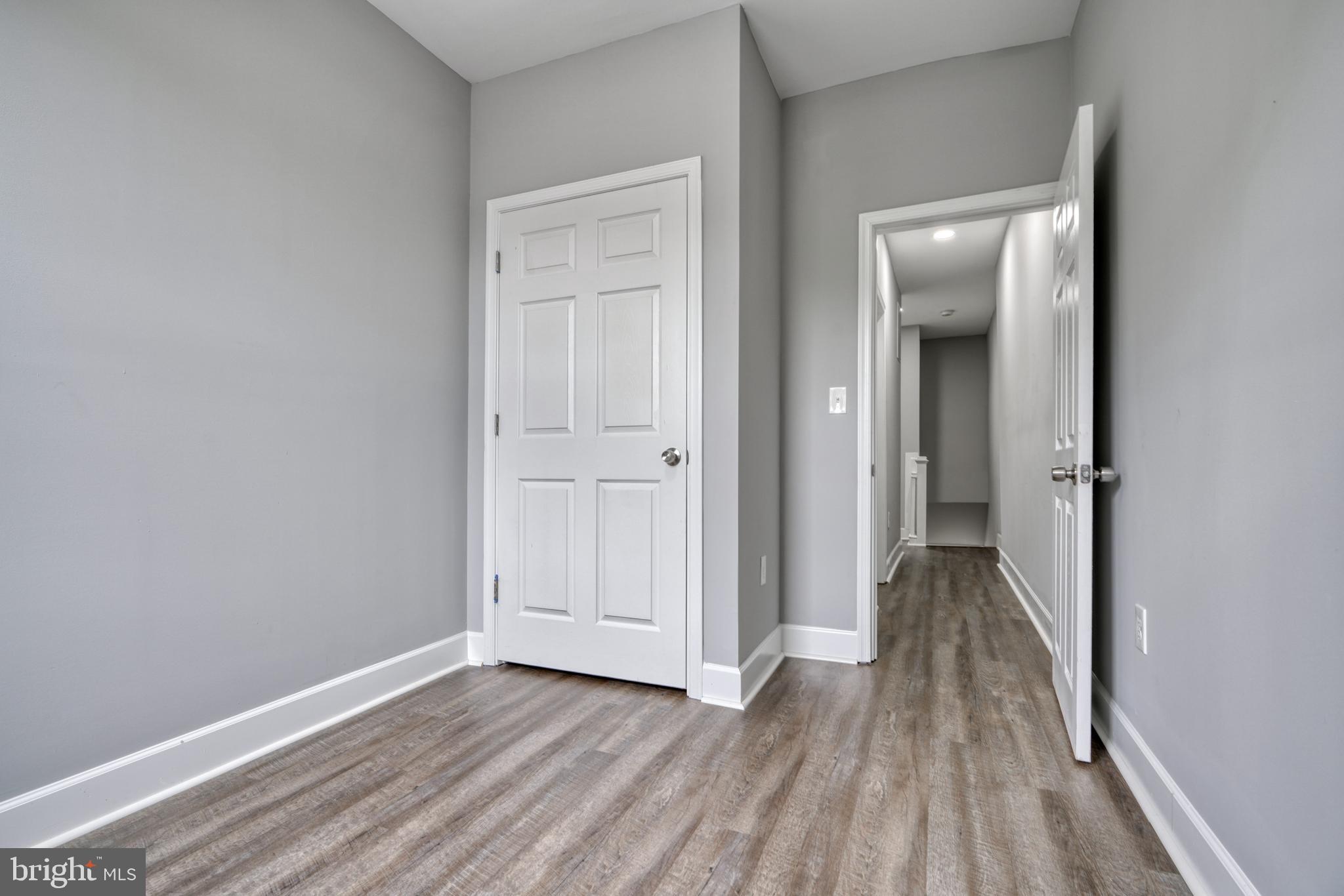 ARLINGTON - Residential