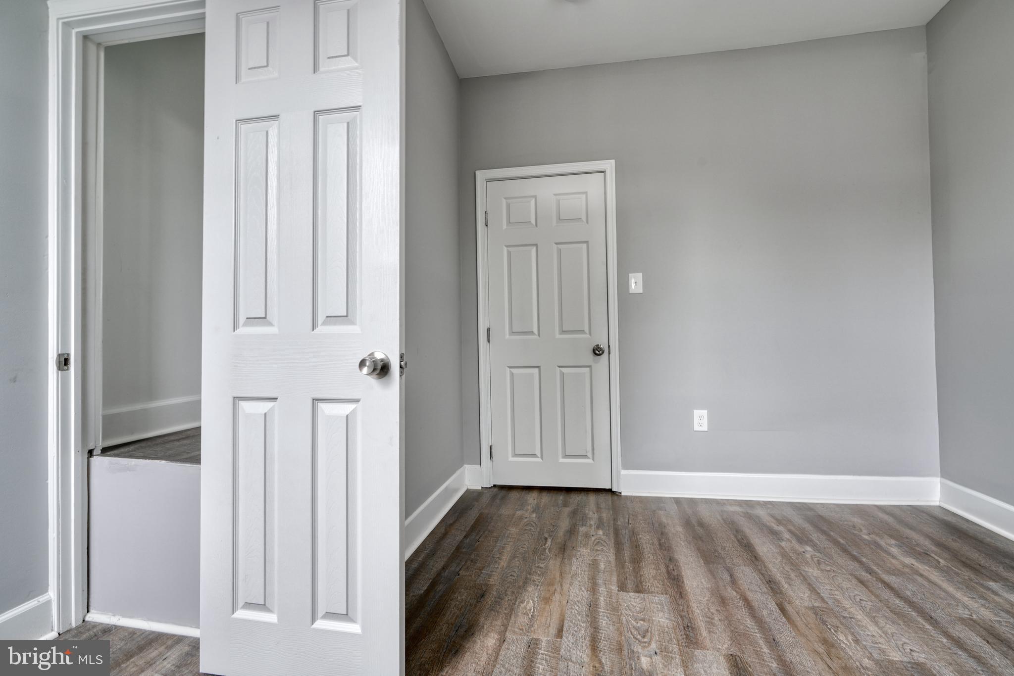 ARLINGTON - Residential