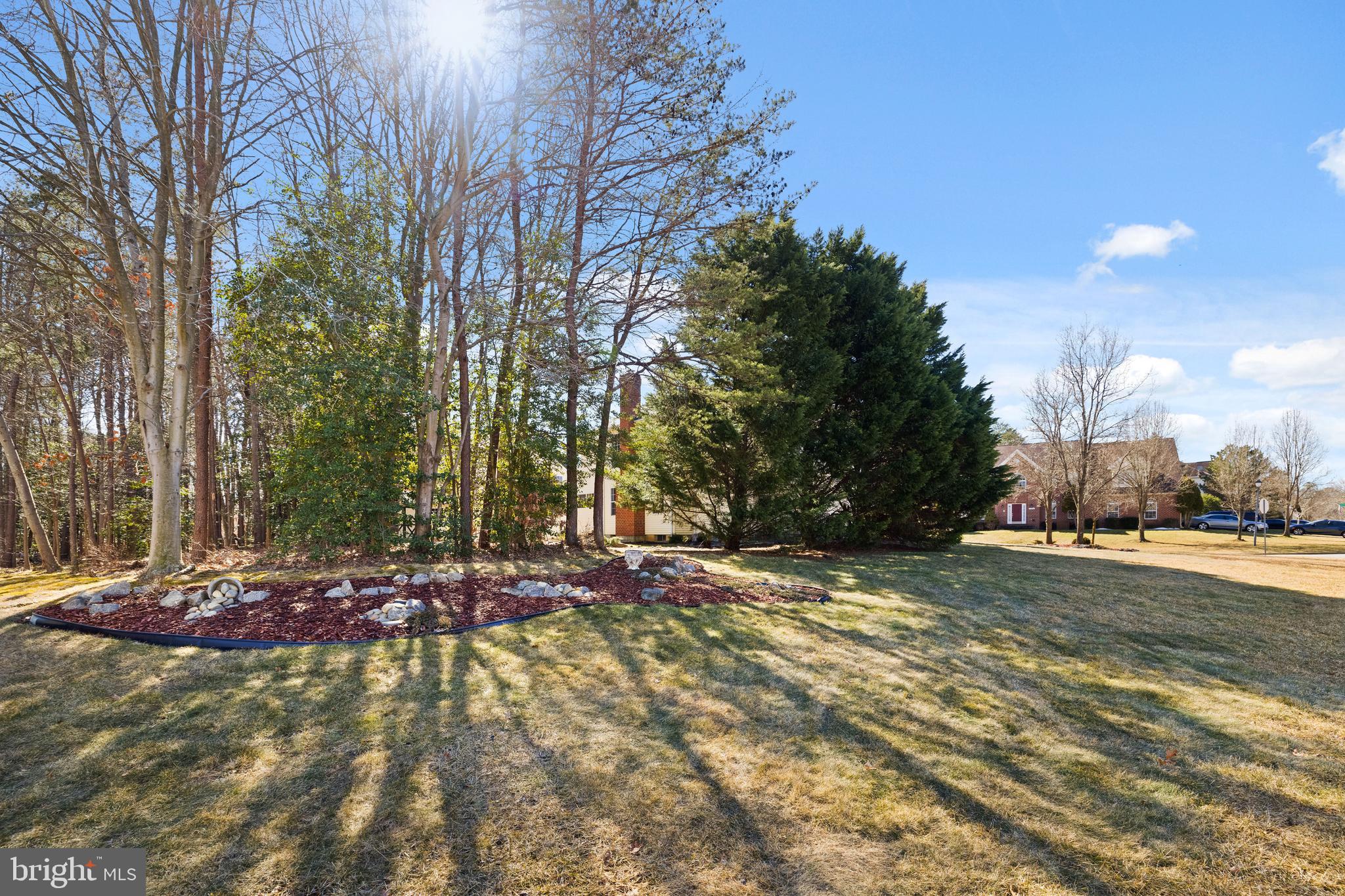 HUNTERS POINTE - Residential