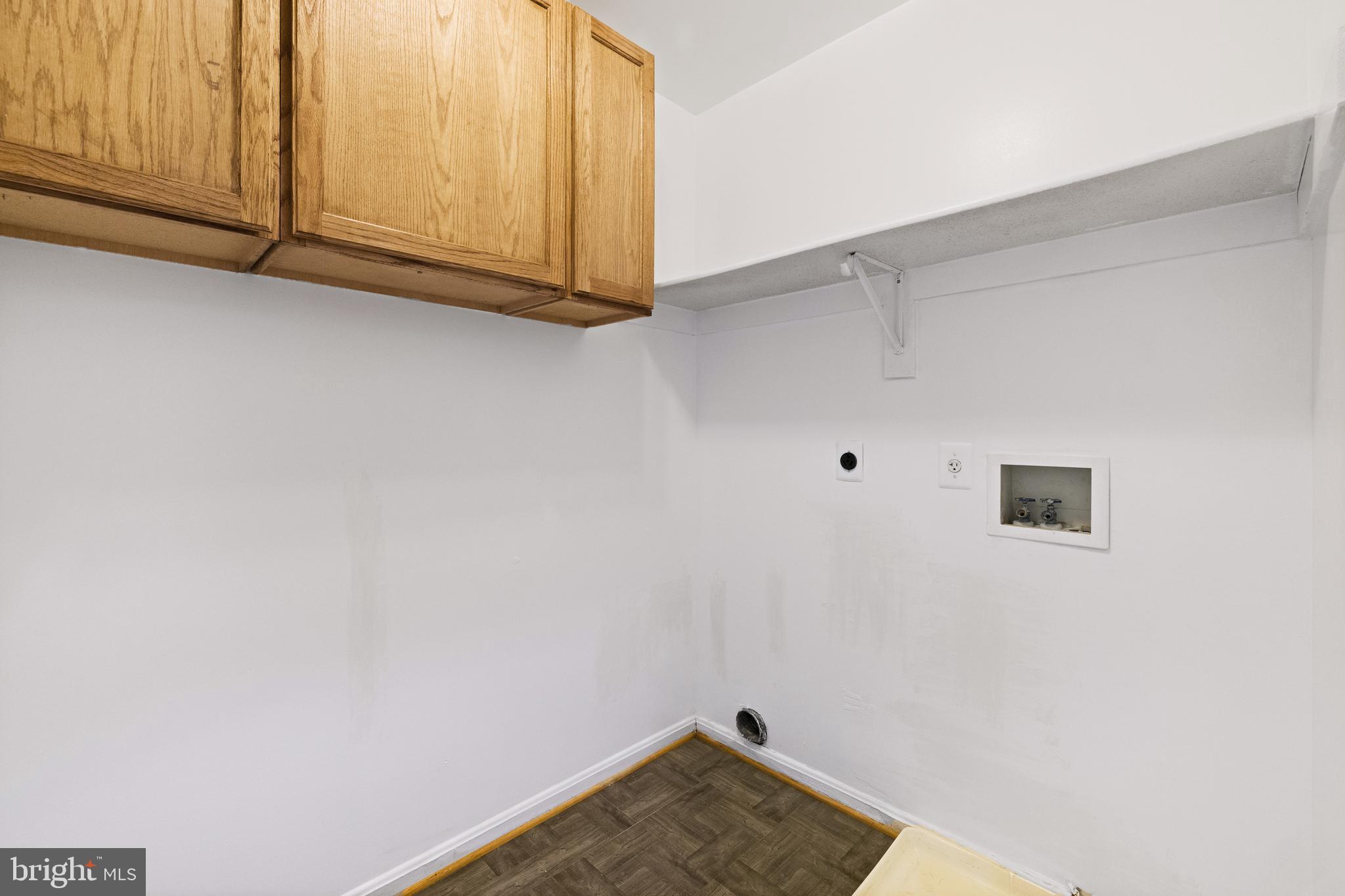 HUNTERS POINTE - Residential