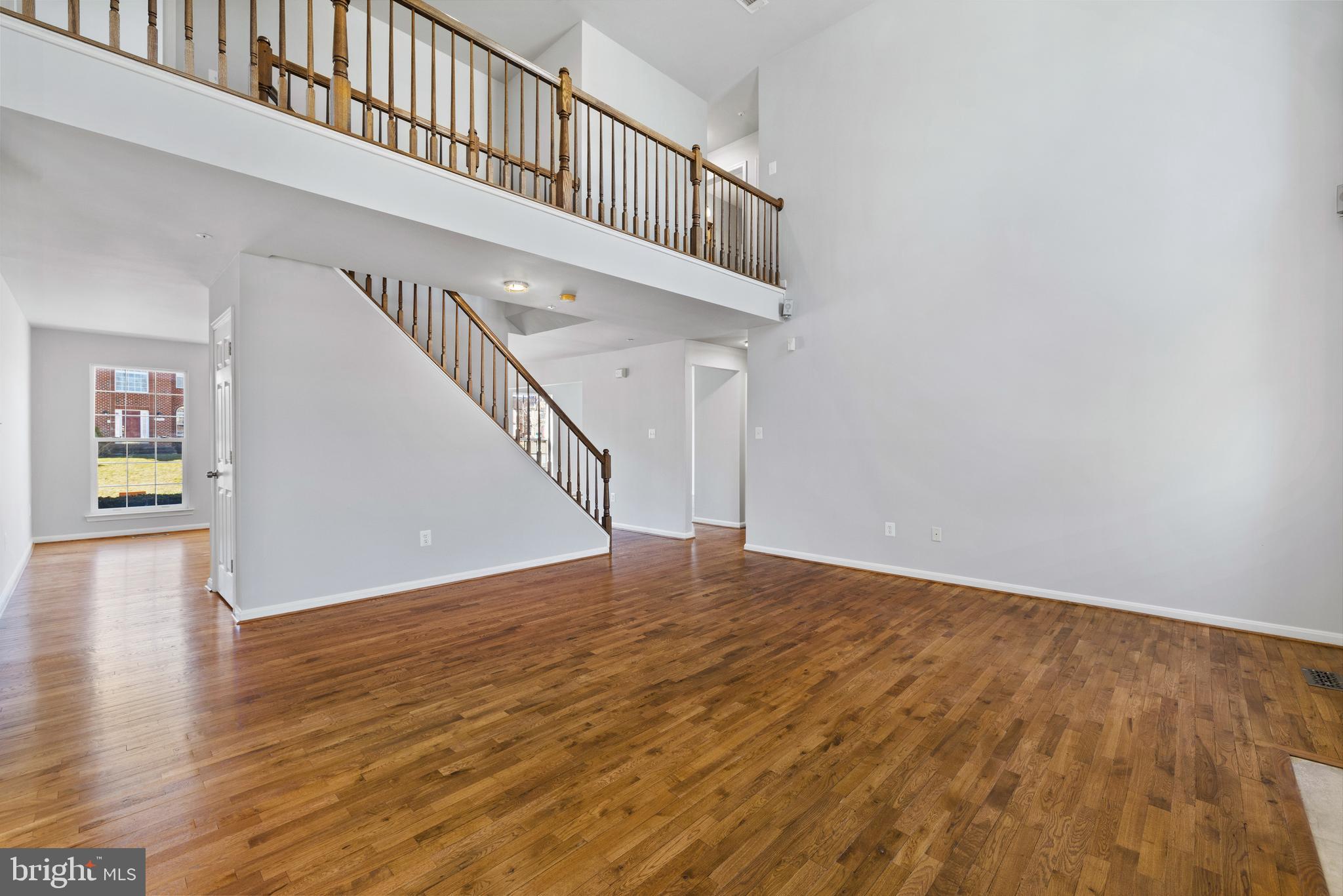 HUNTERS POINTE - Residential