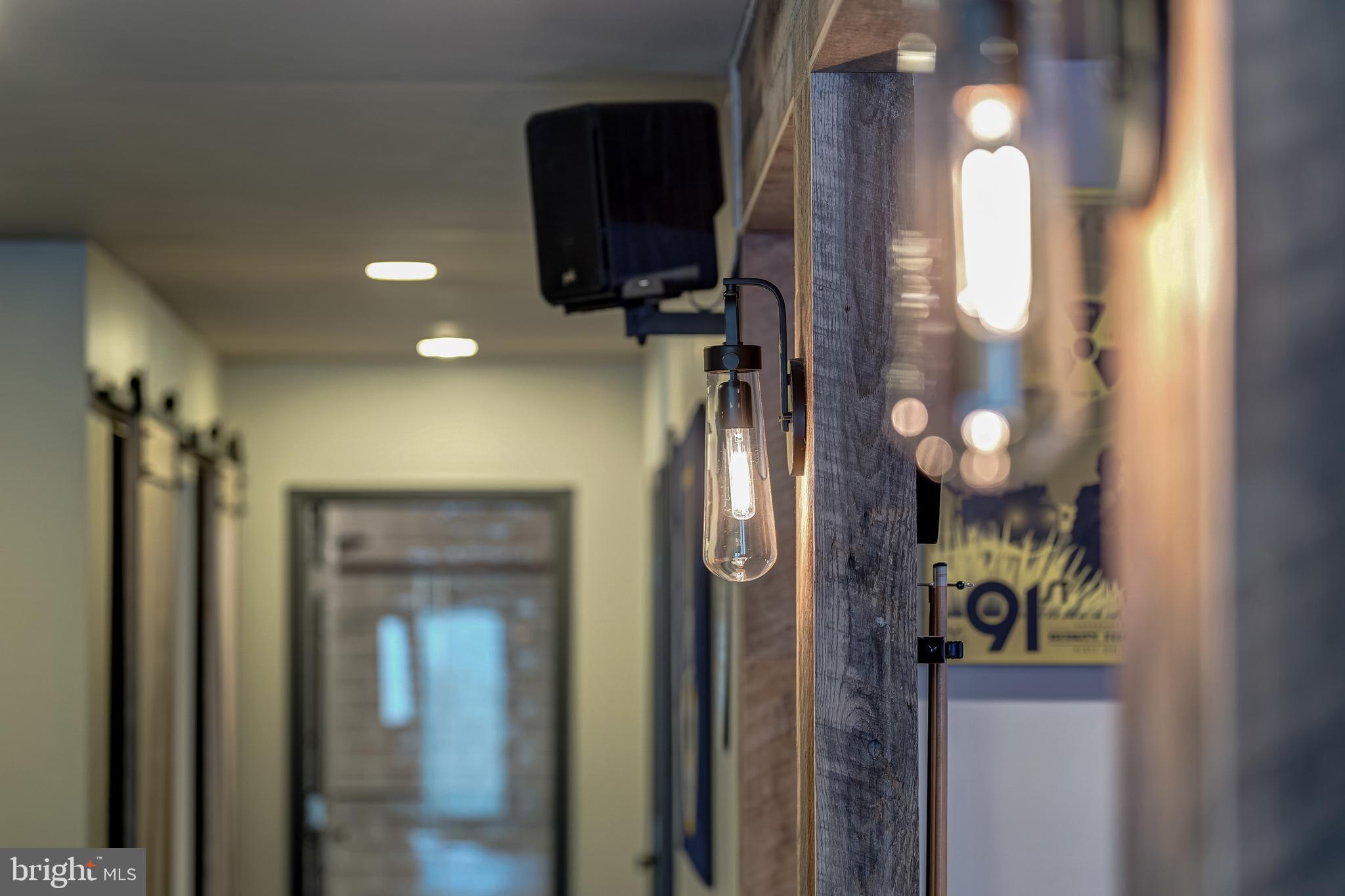 FOX KNOLL - Residential