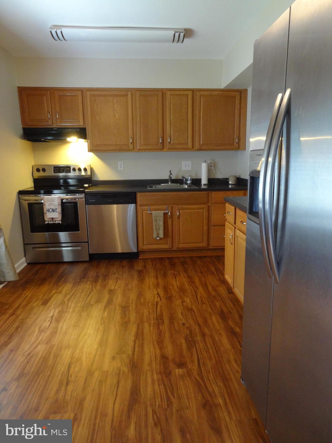 KIMBERLY WOODS VILLAGE - Residential