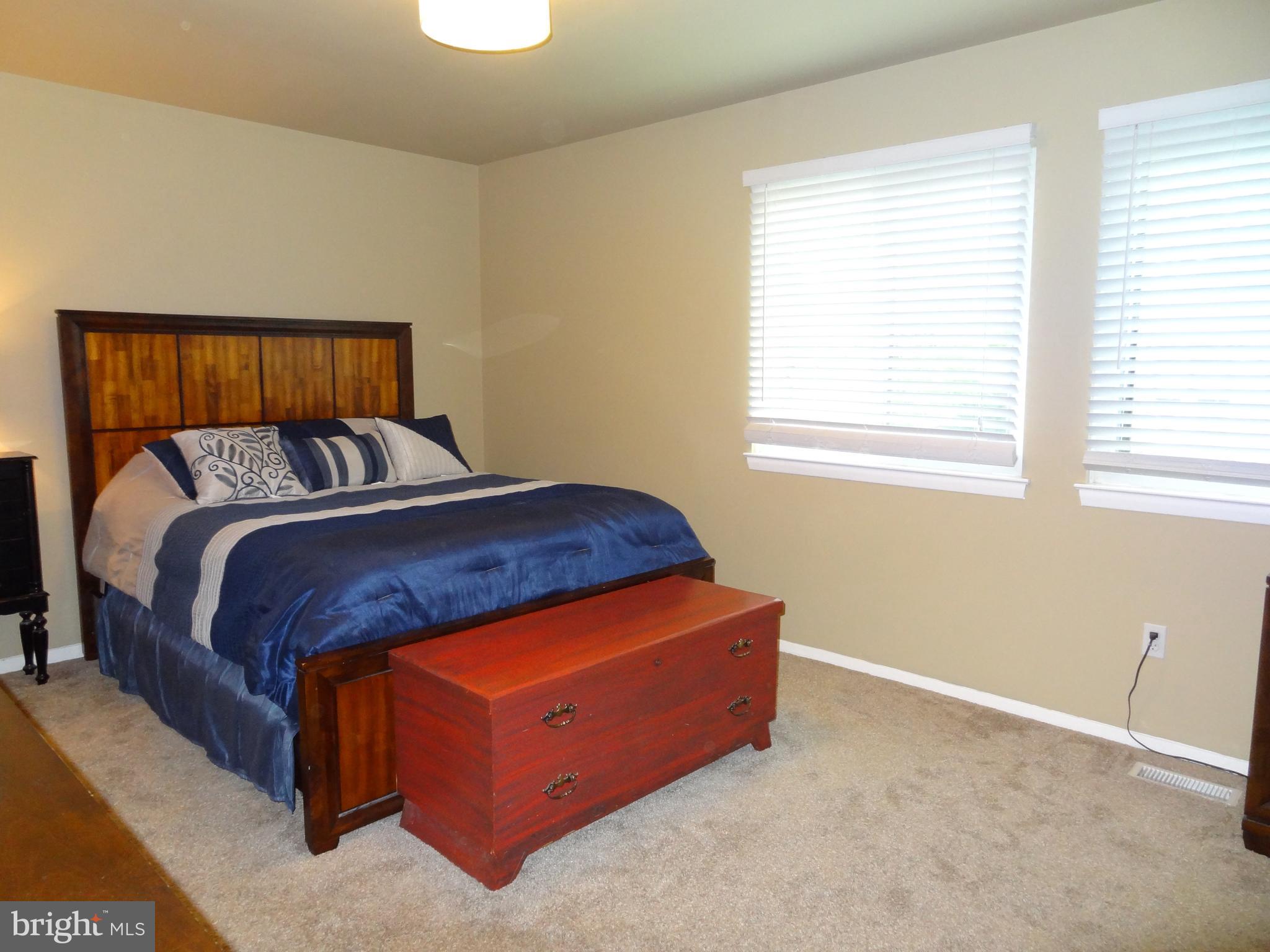 KIMBERLY WOODS VILLAGE - Residential