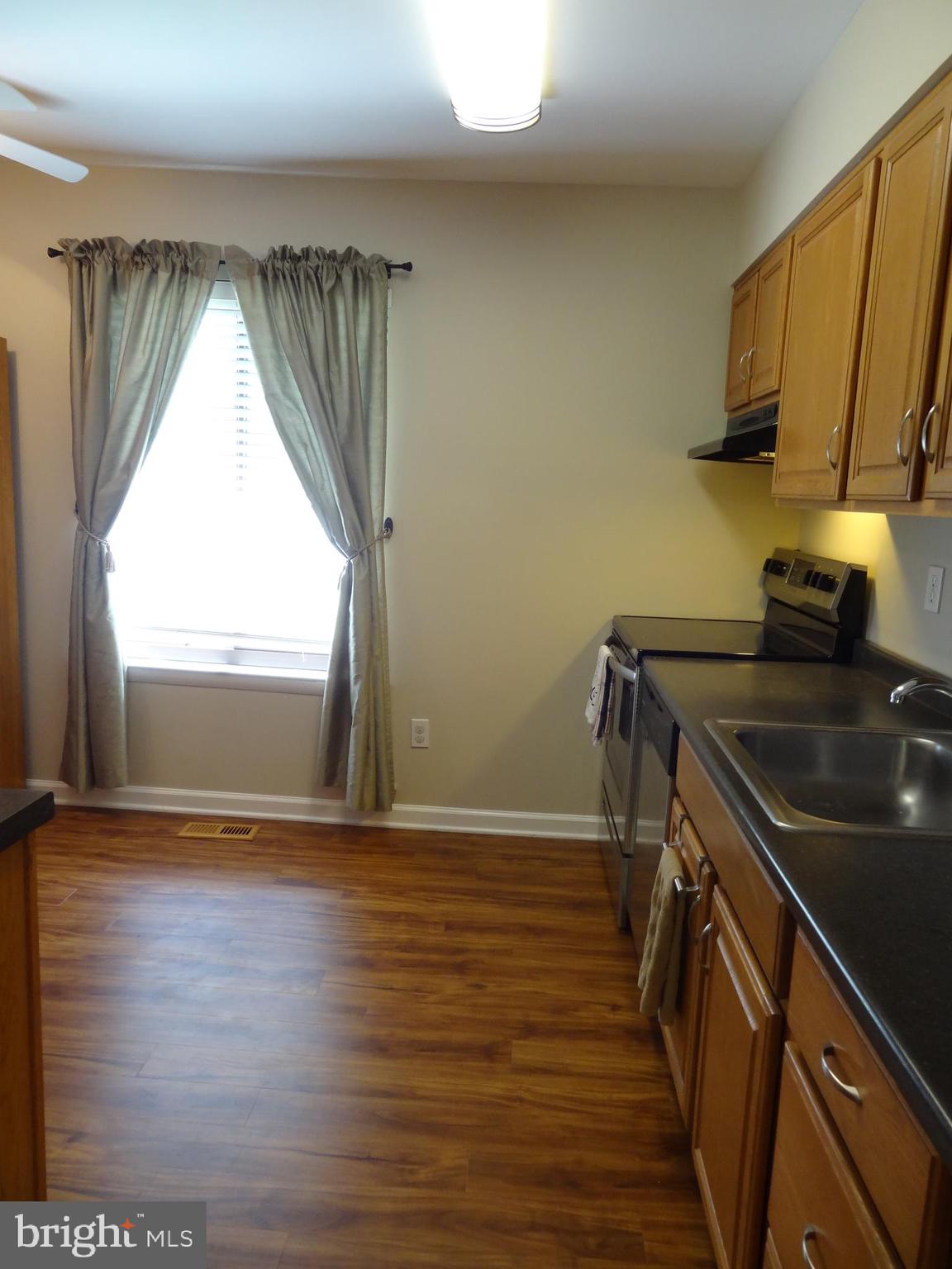 KIMBERLY WOODS VILLAGE - Residential