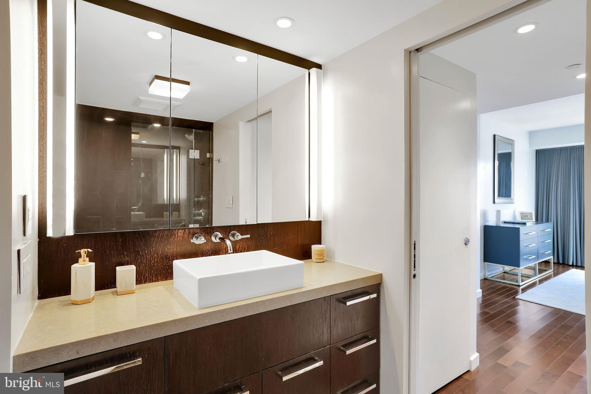 1401 17TH STREET NW 804