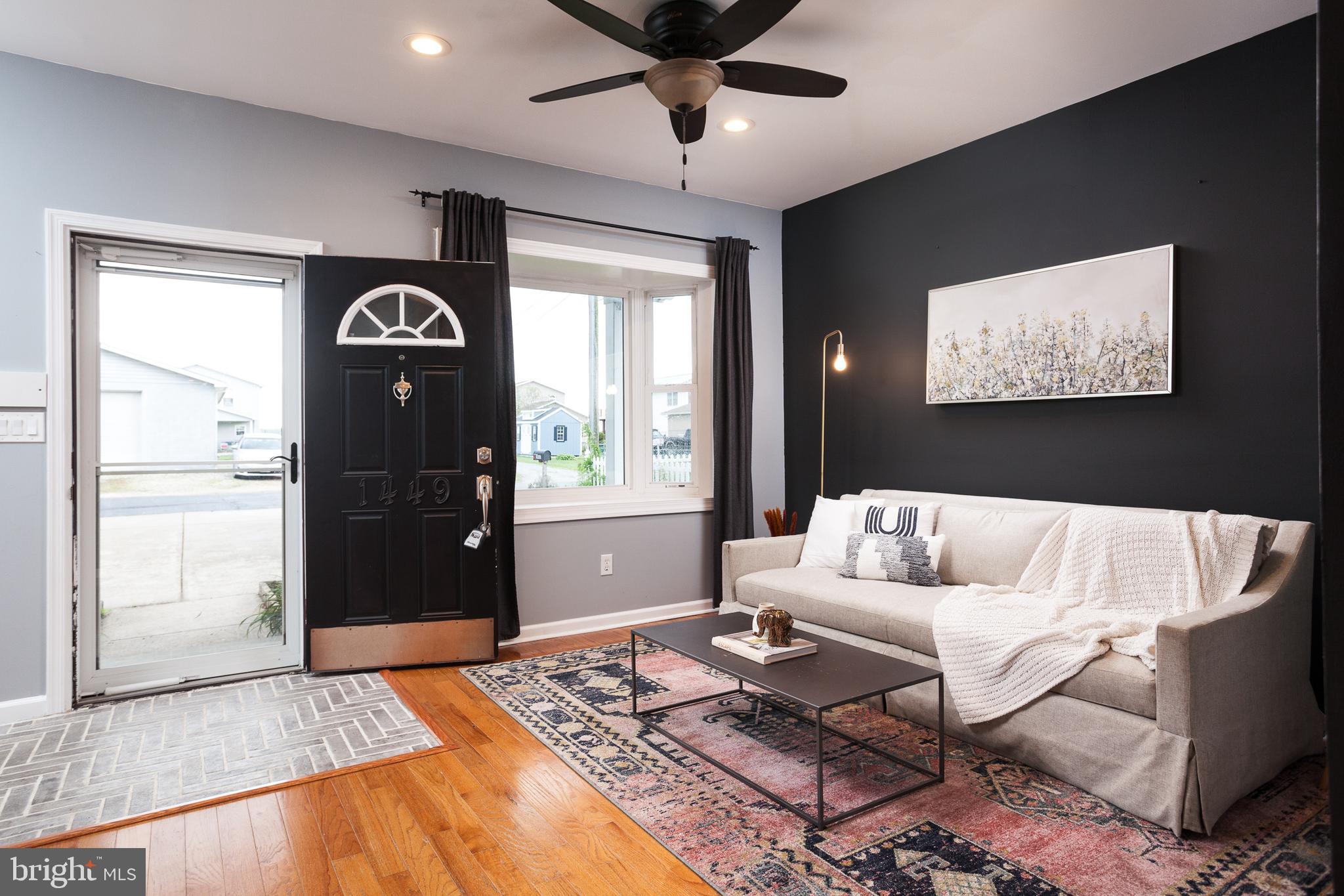 HYDE PARK - Residential