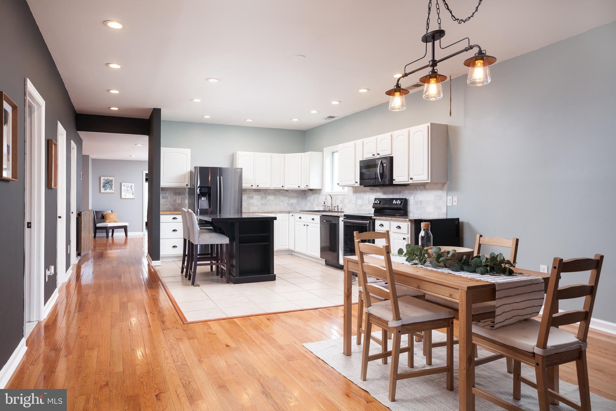 HYDE PARK - Residential