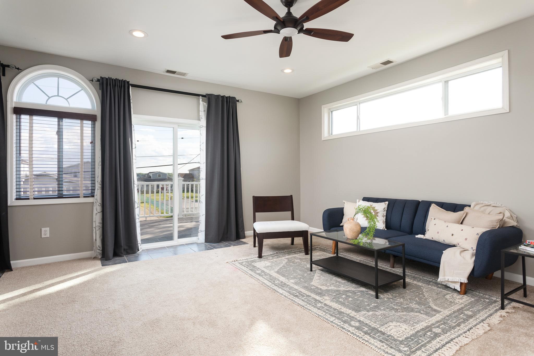 HYDE PARK - Residential