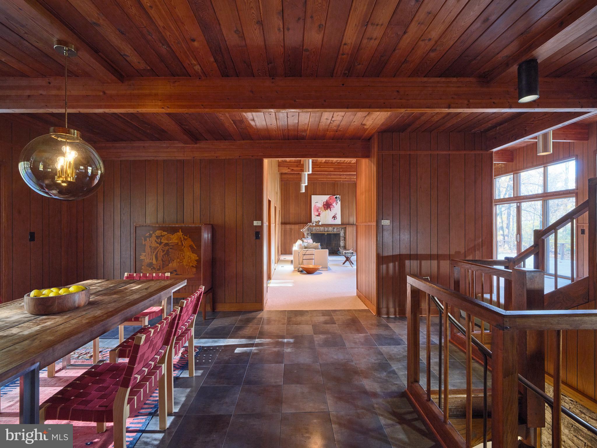 STONE MOUNT @ JERI - Residential