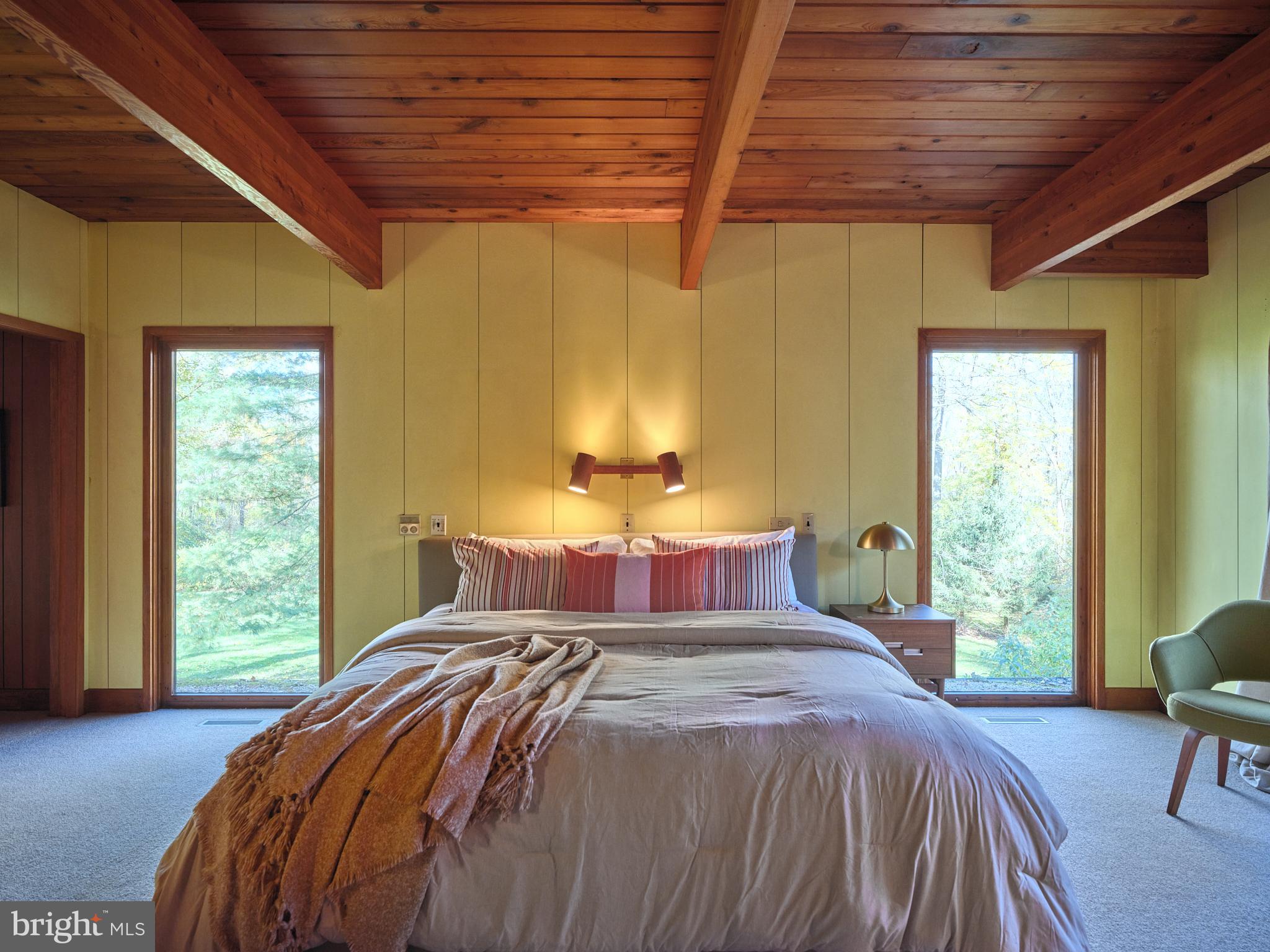 STONE MOUNT @ JERI - Residential