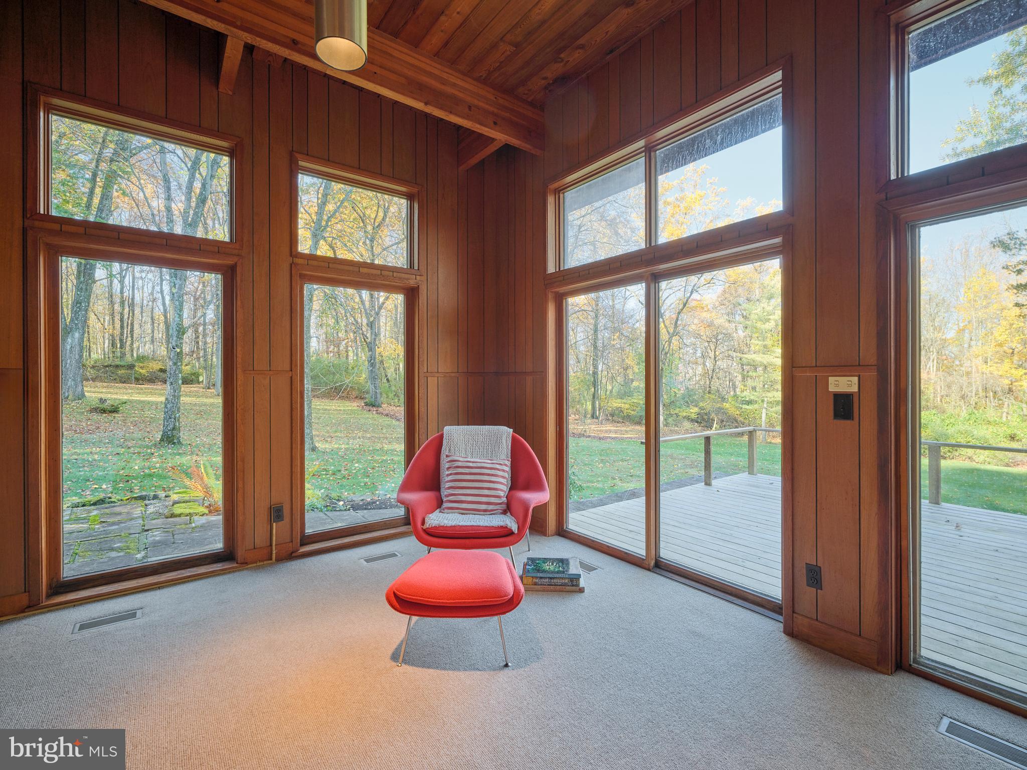 STONE MOUNT @ JERI - Residential