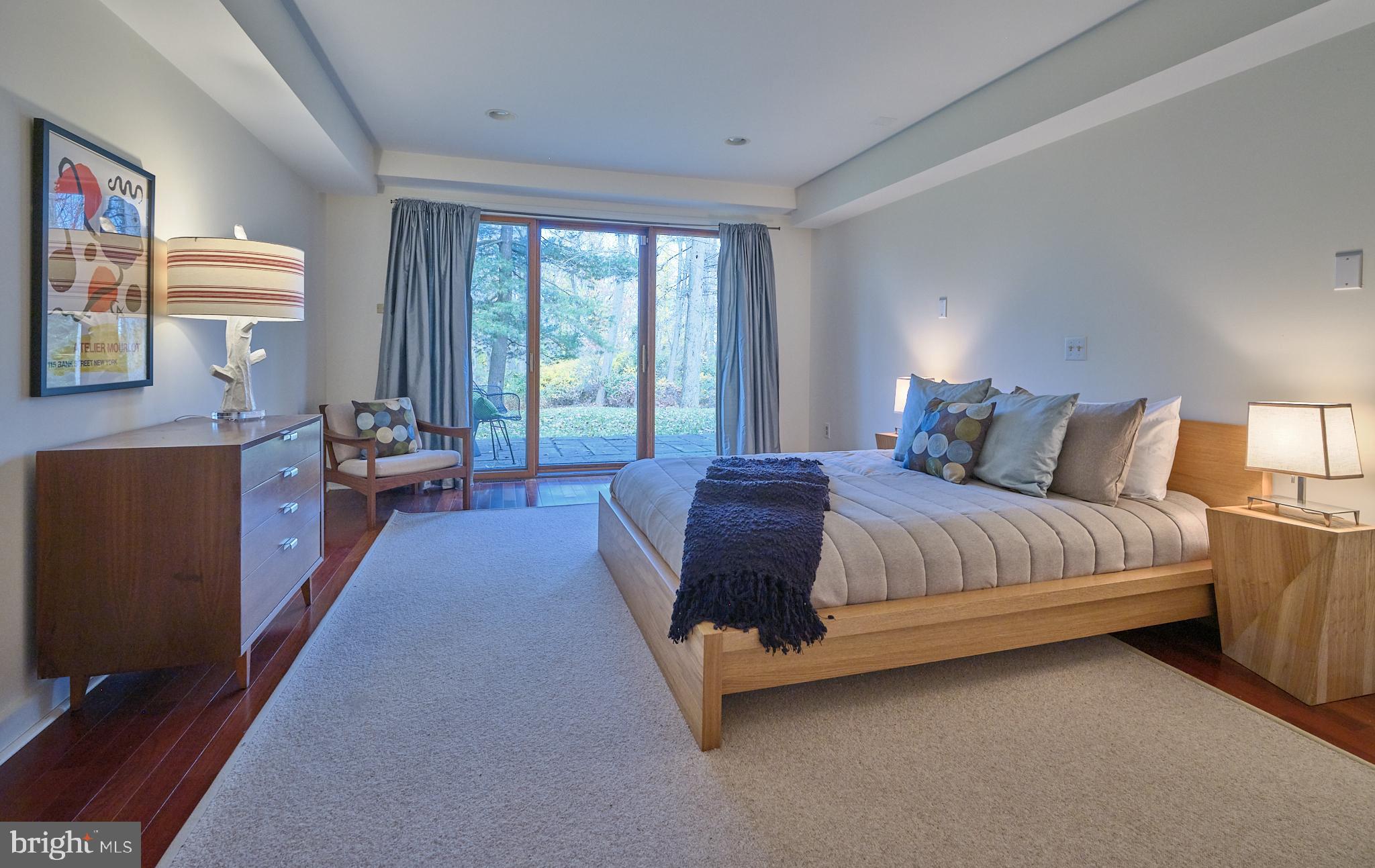 STONE MOUNT @ JERI - Residential