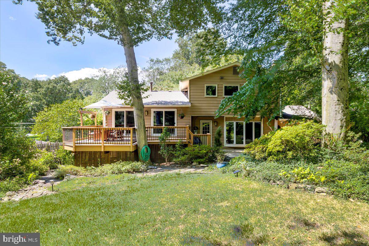 ROCK CREEK MANOR - Residential