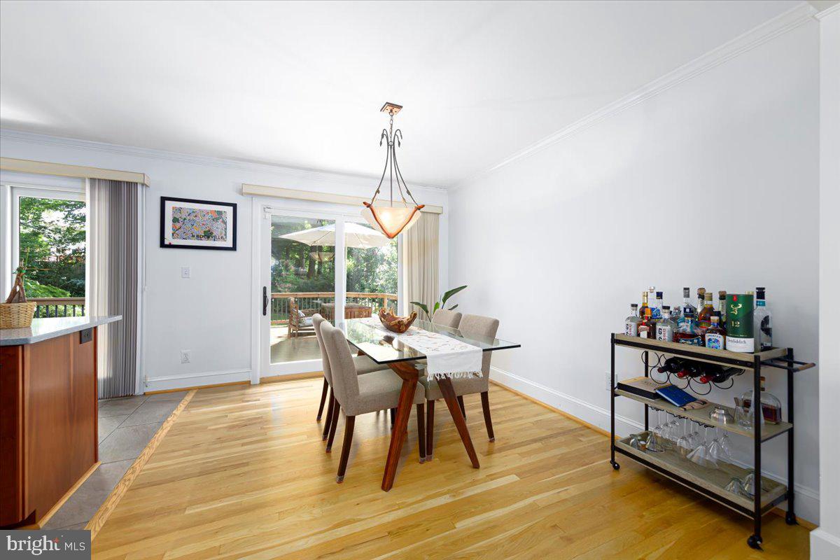 ROCK CREEK MANOR - Residential