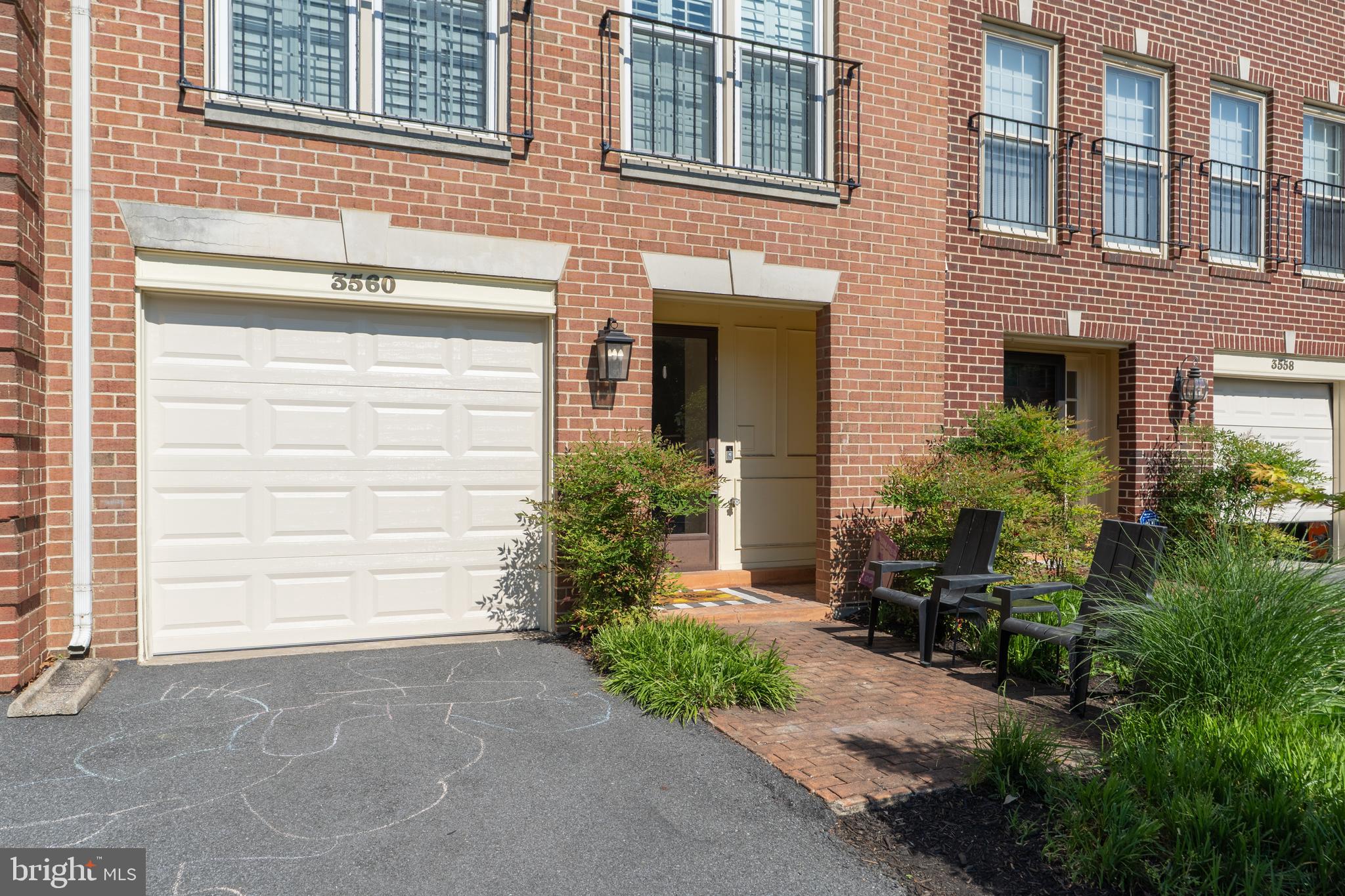 3560 S GEORGE MASON DRIVE 16