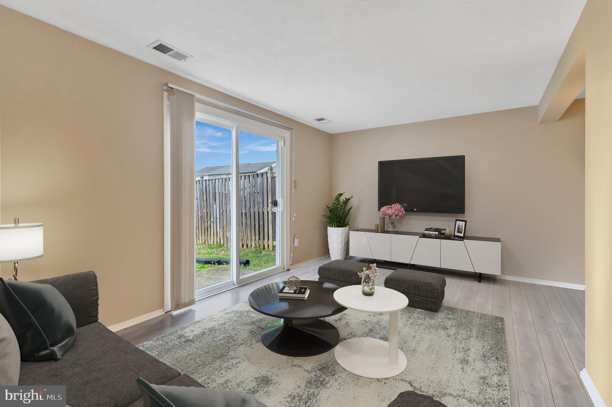 TOWNES OF KETTERING - Residential