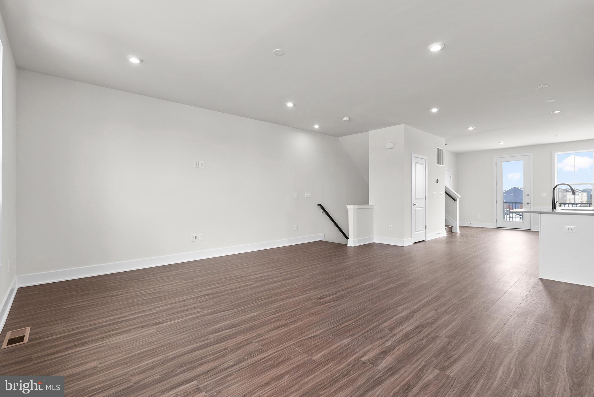 SNOWDEN BRIDGE - Residential