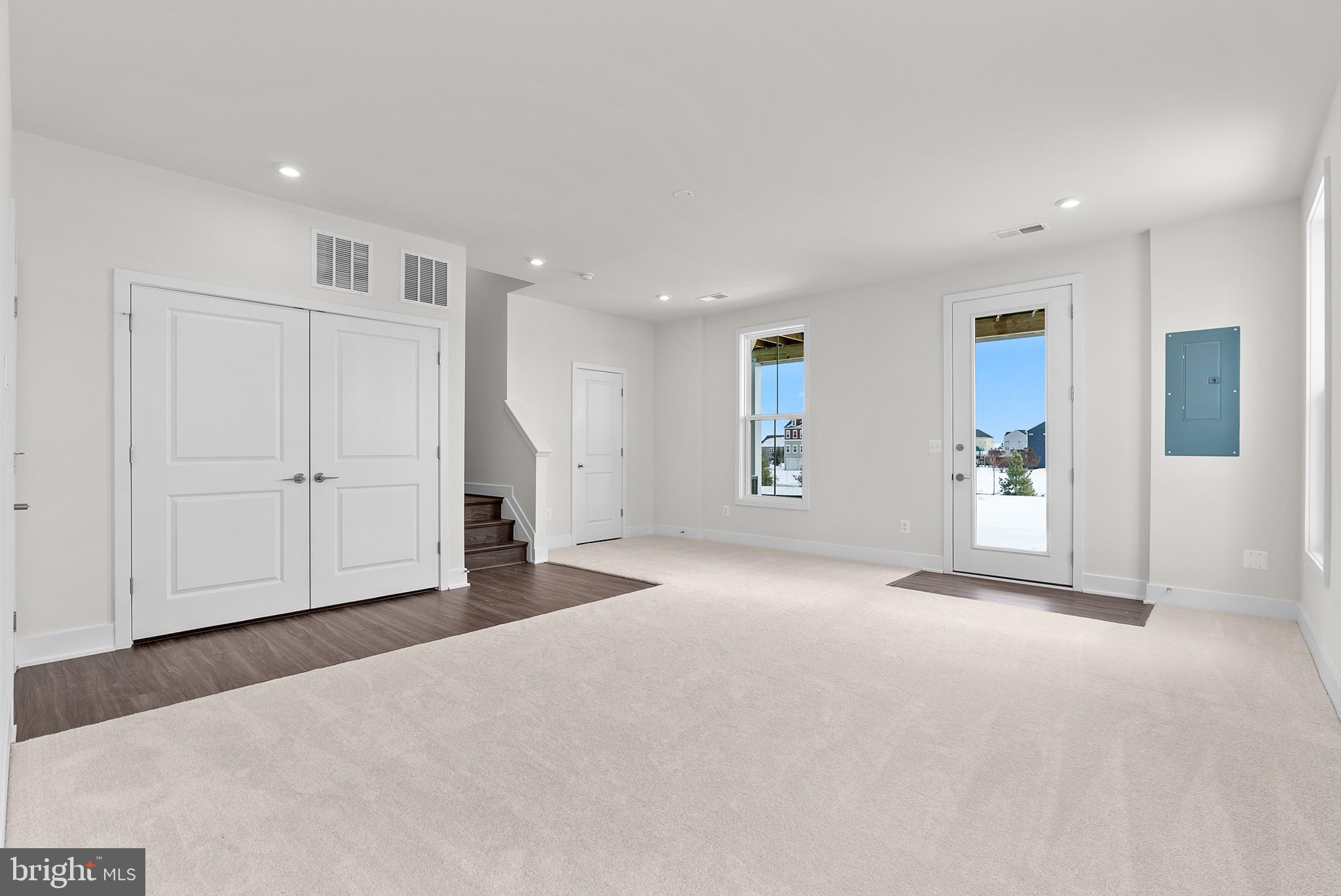 SNOWDEN BRIDGE - Residential