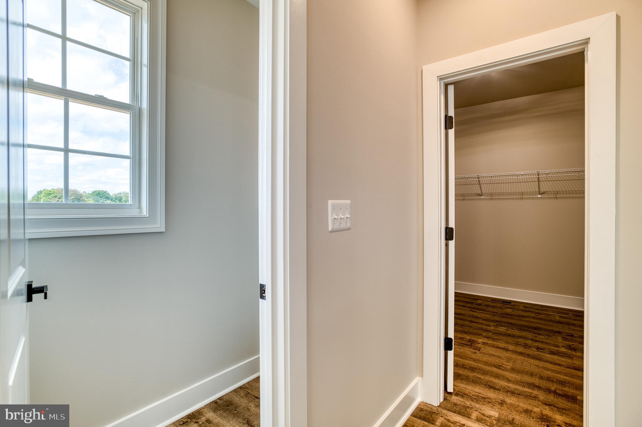 LANDS END AT LAKE ANNA - Residential