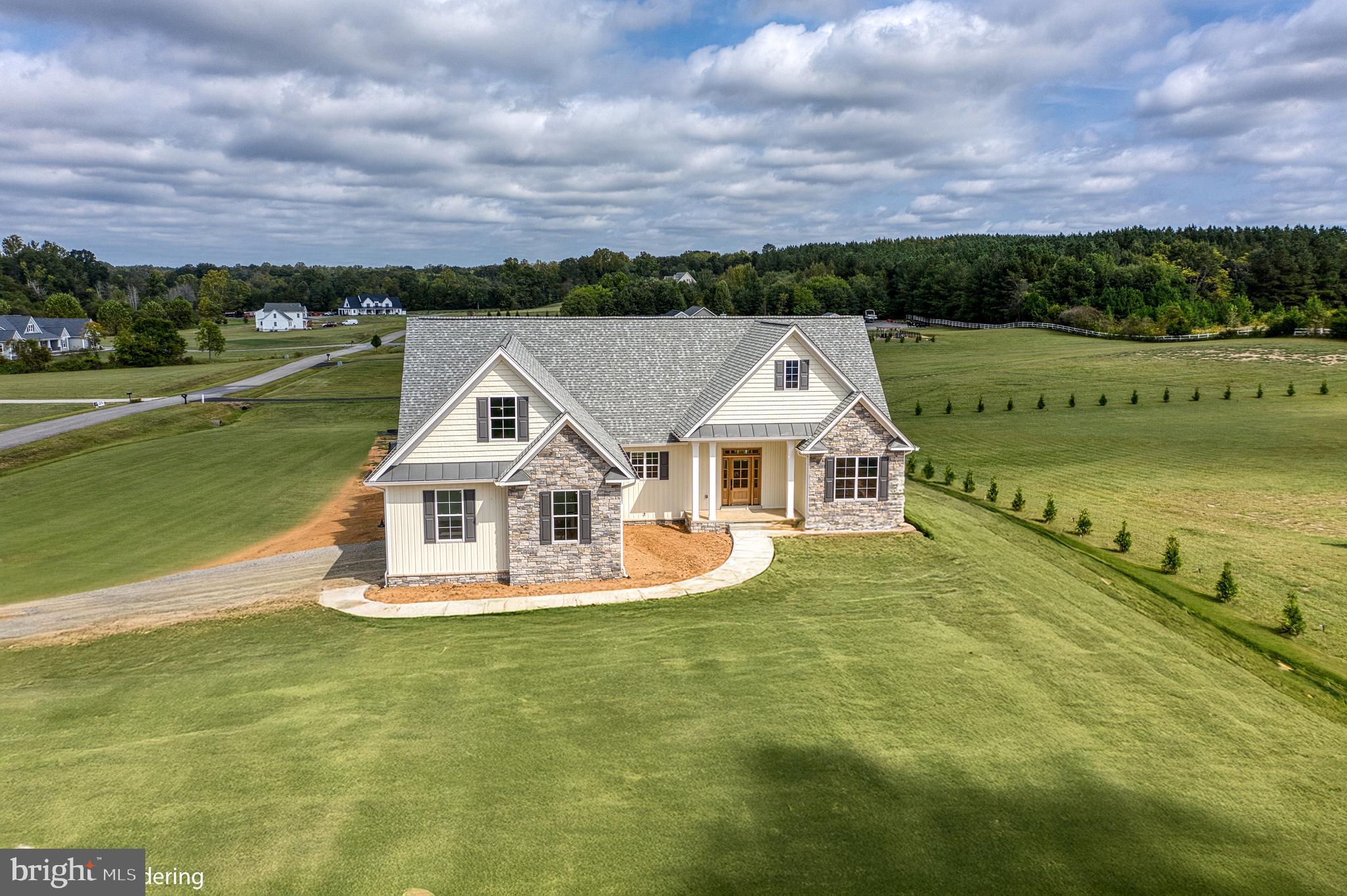 LANDS END AT LAKE ANNA - Residential