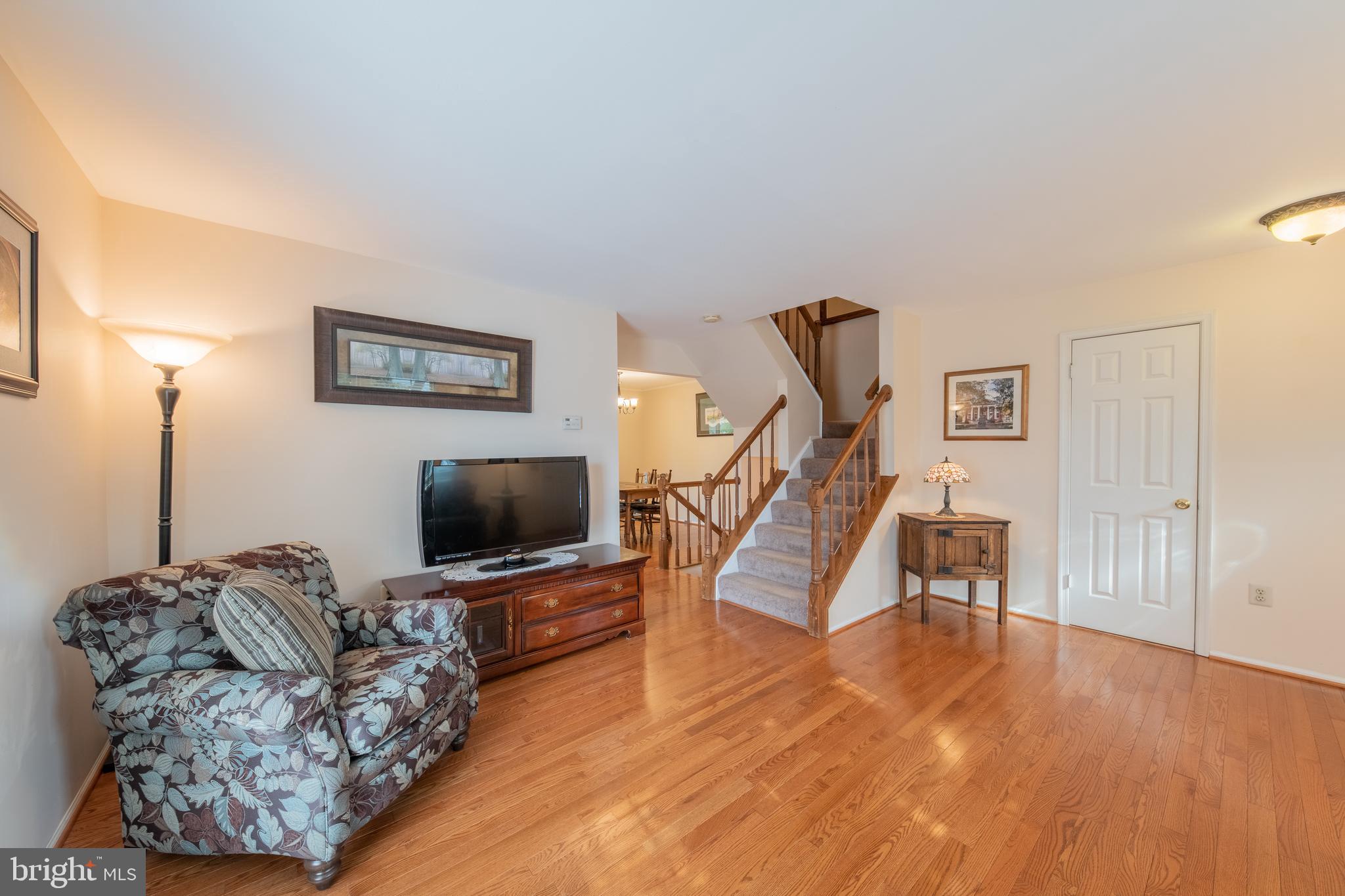 POTOMAC CROSSING - Residential