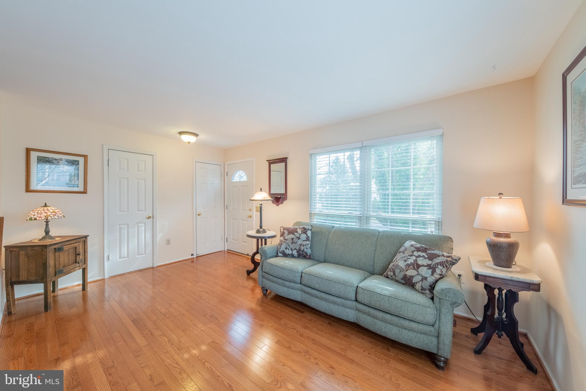 POTOMAC CROSSING - Residential