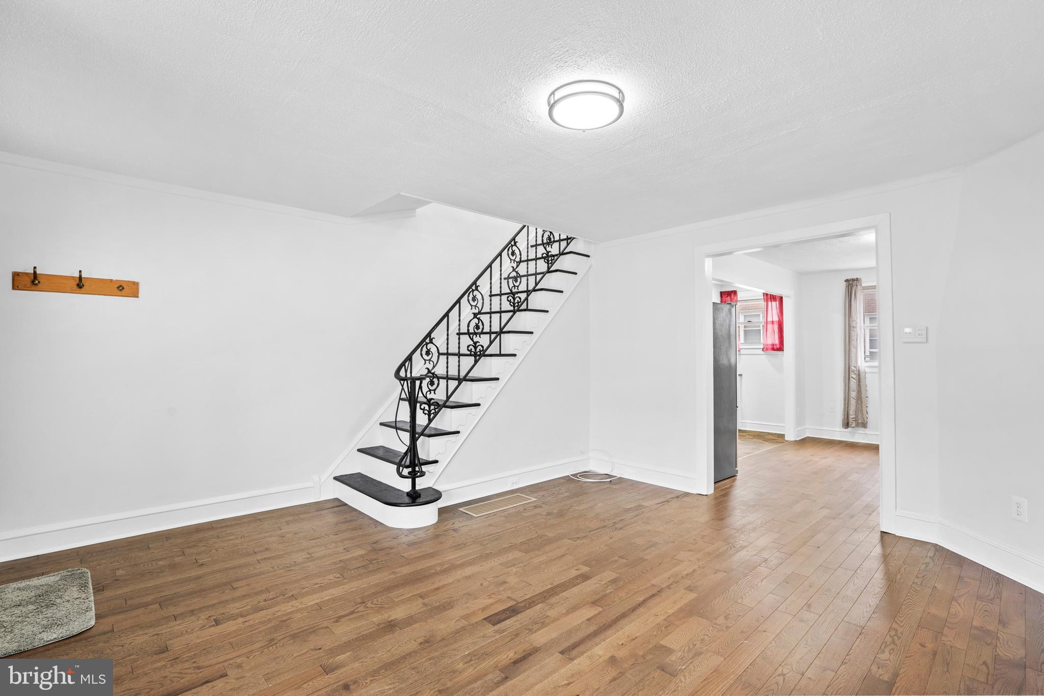 MAYFAIR - Residential