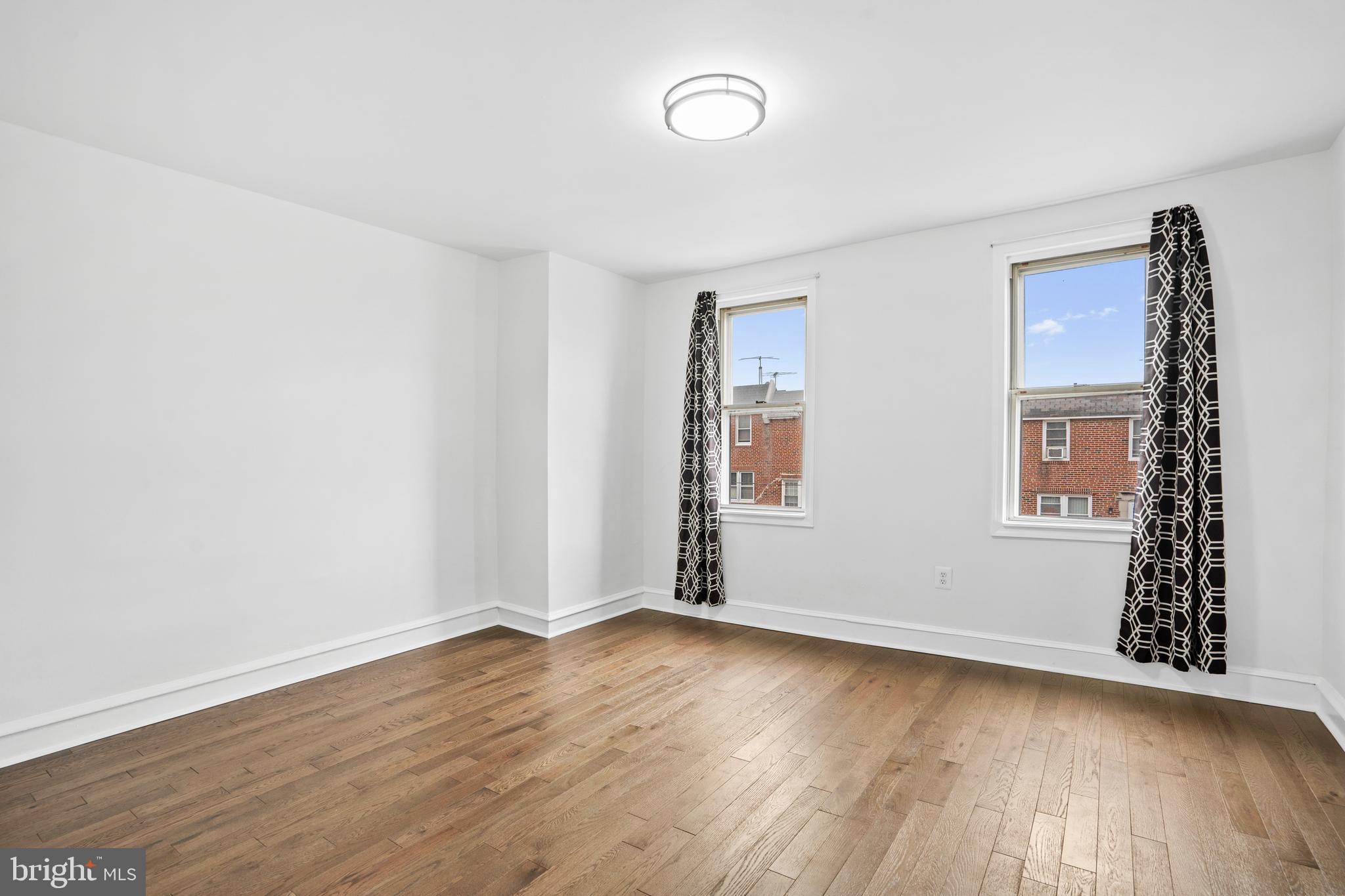 MAYFAIR - Residential