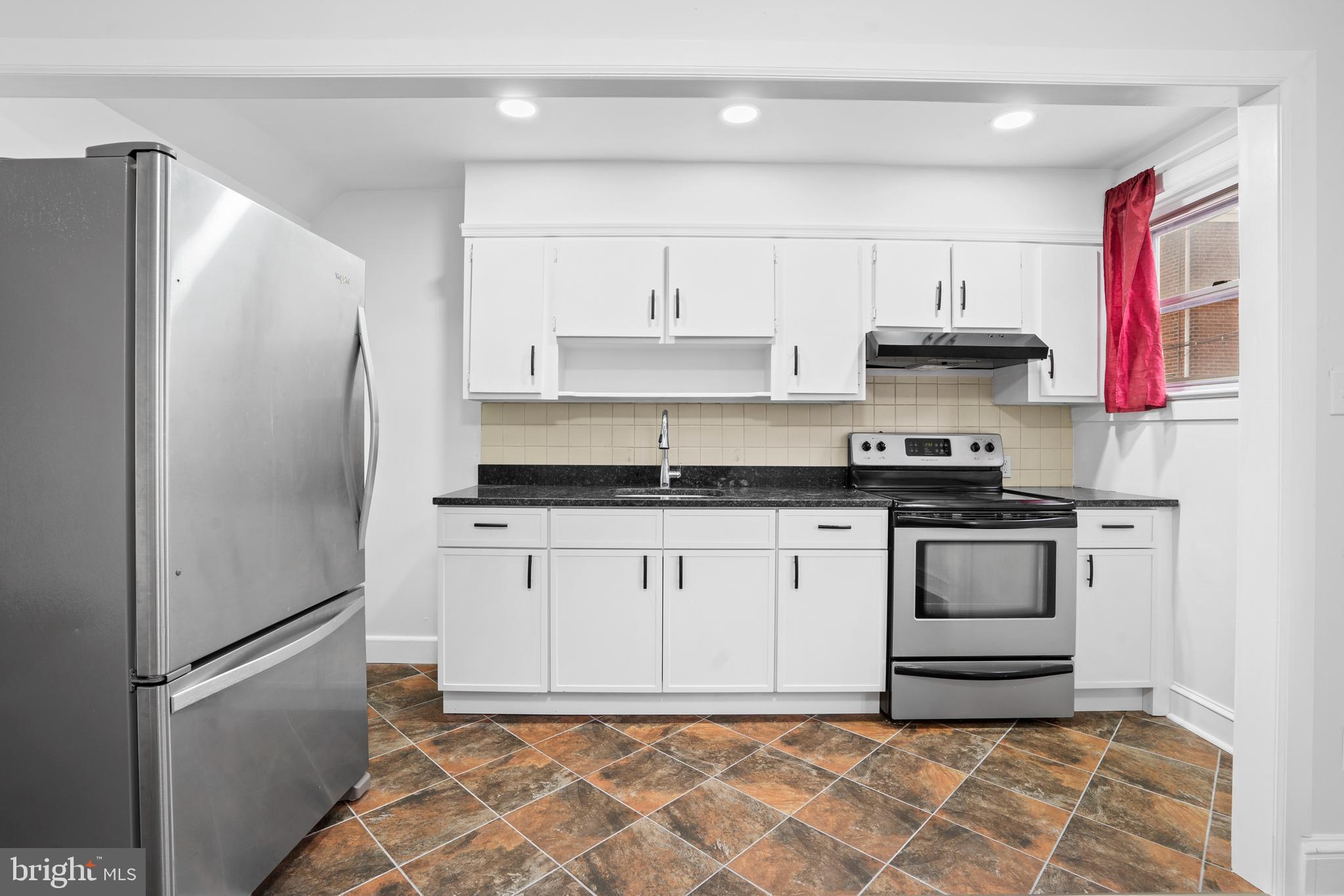 MAYFAIR - Residential