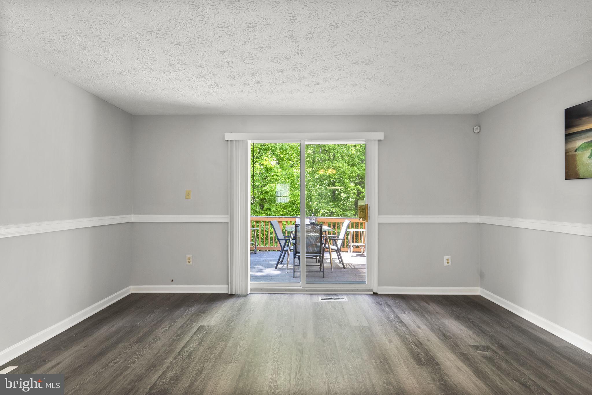 GREENCASTLE MANOR - Residential