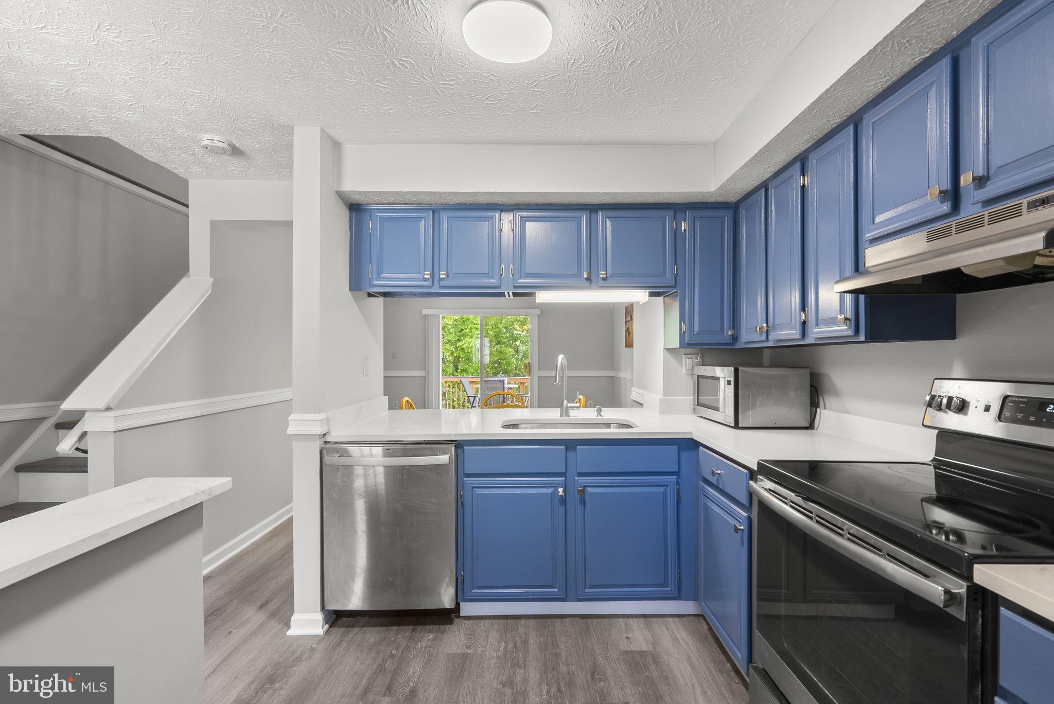 GREENCASTLE MANOR - Residential