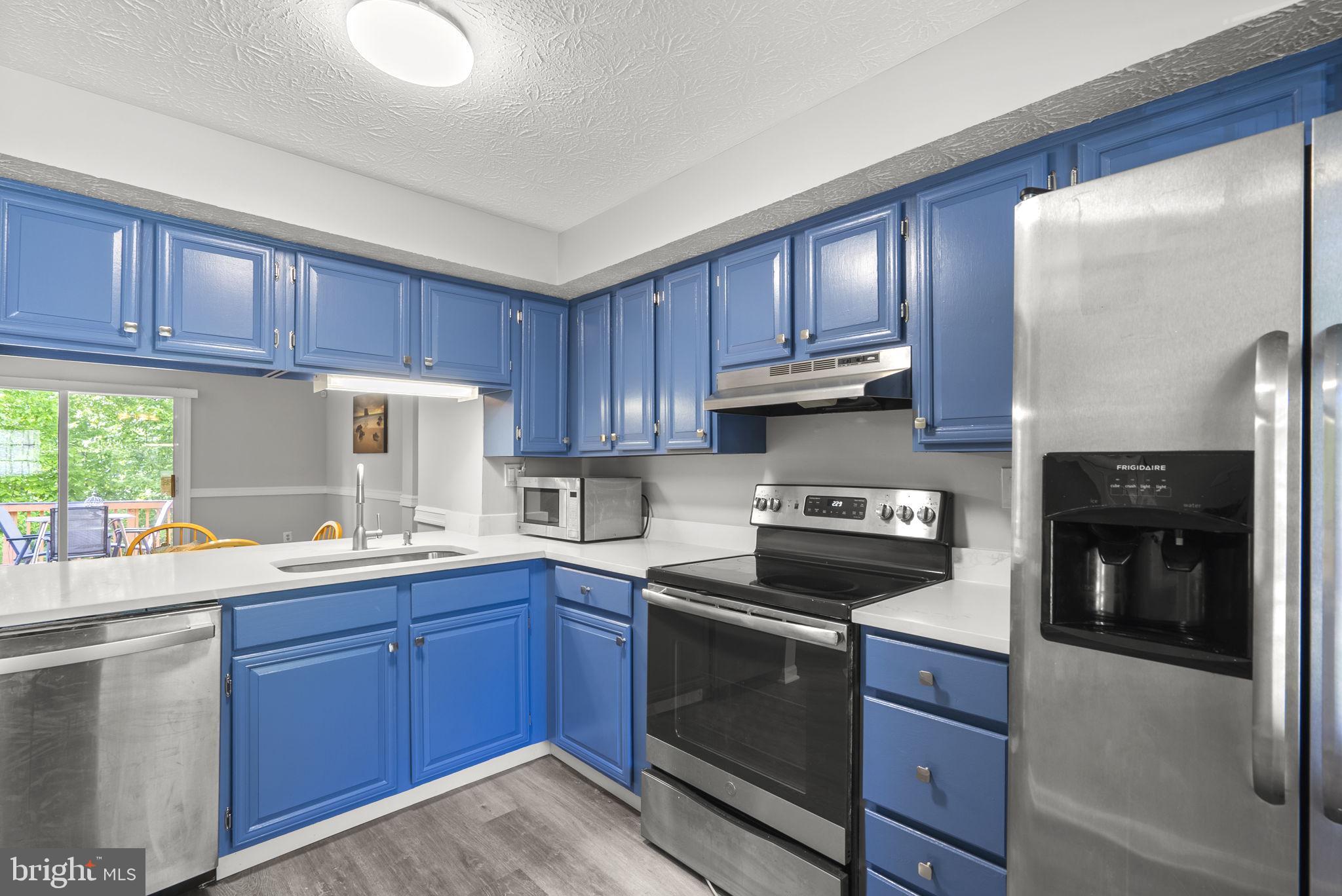 GREENCASTLE MANOR - Residential