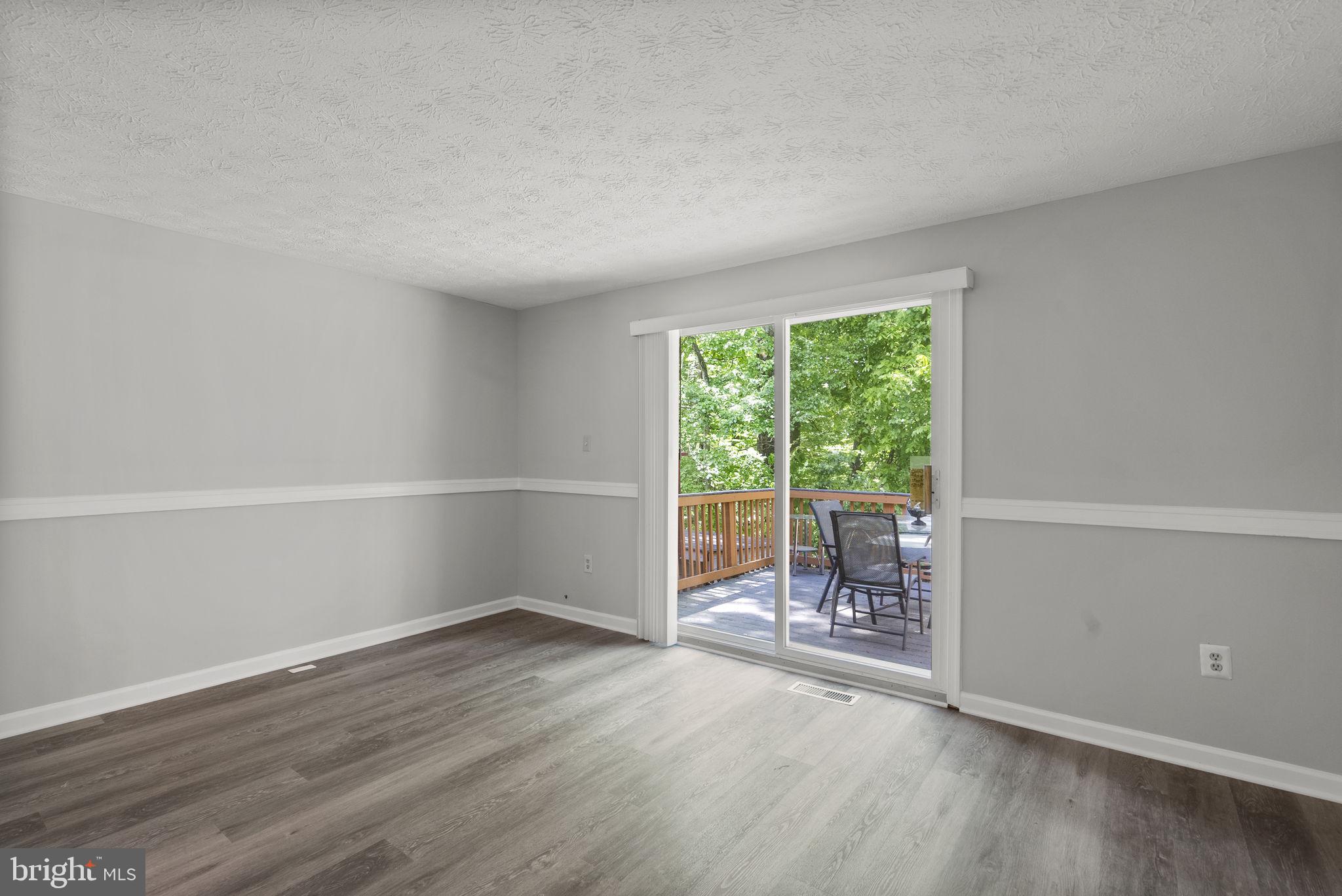 GREENCASTLE MANOR - Residential