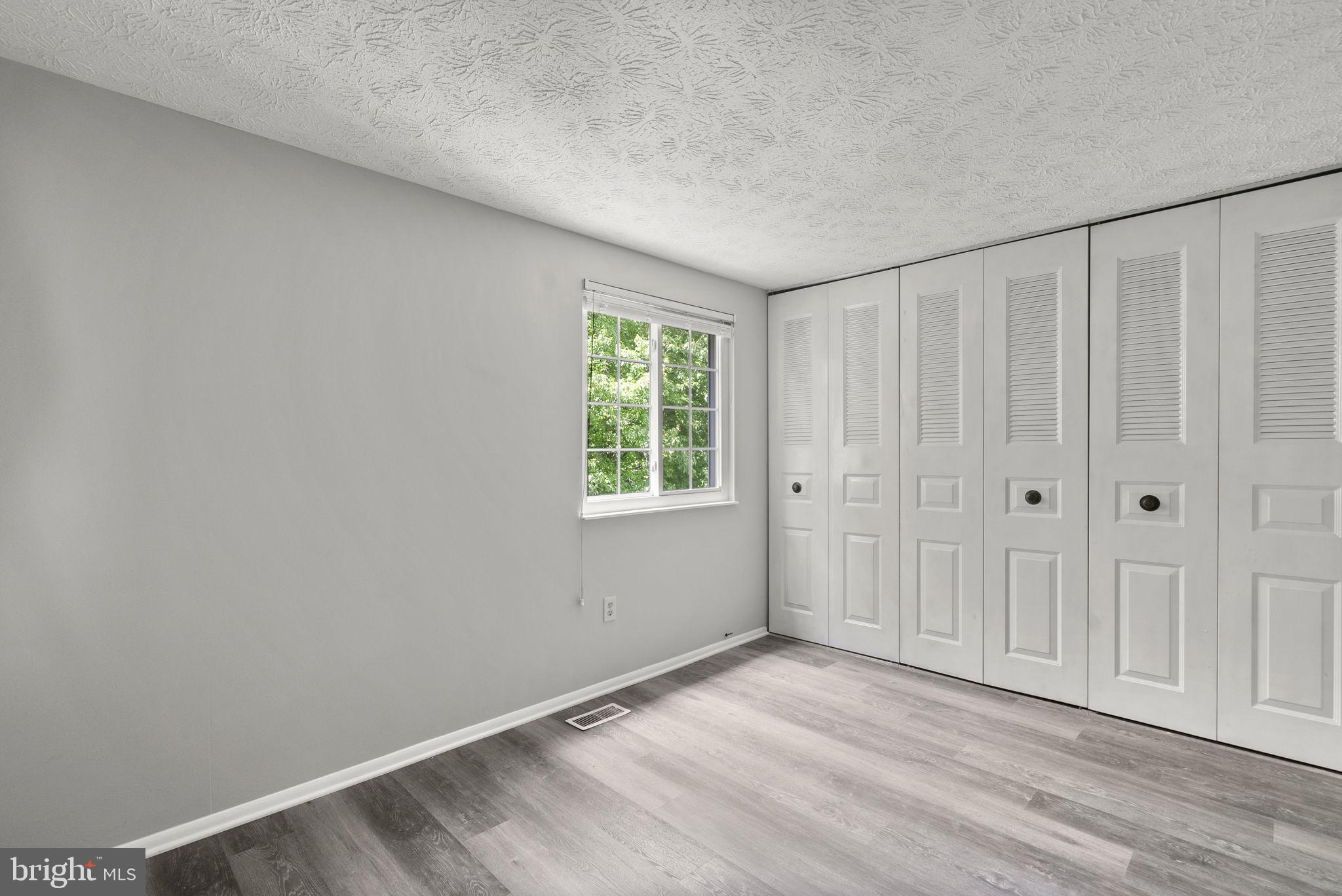GREENCASTLE MANOR - Residential