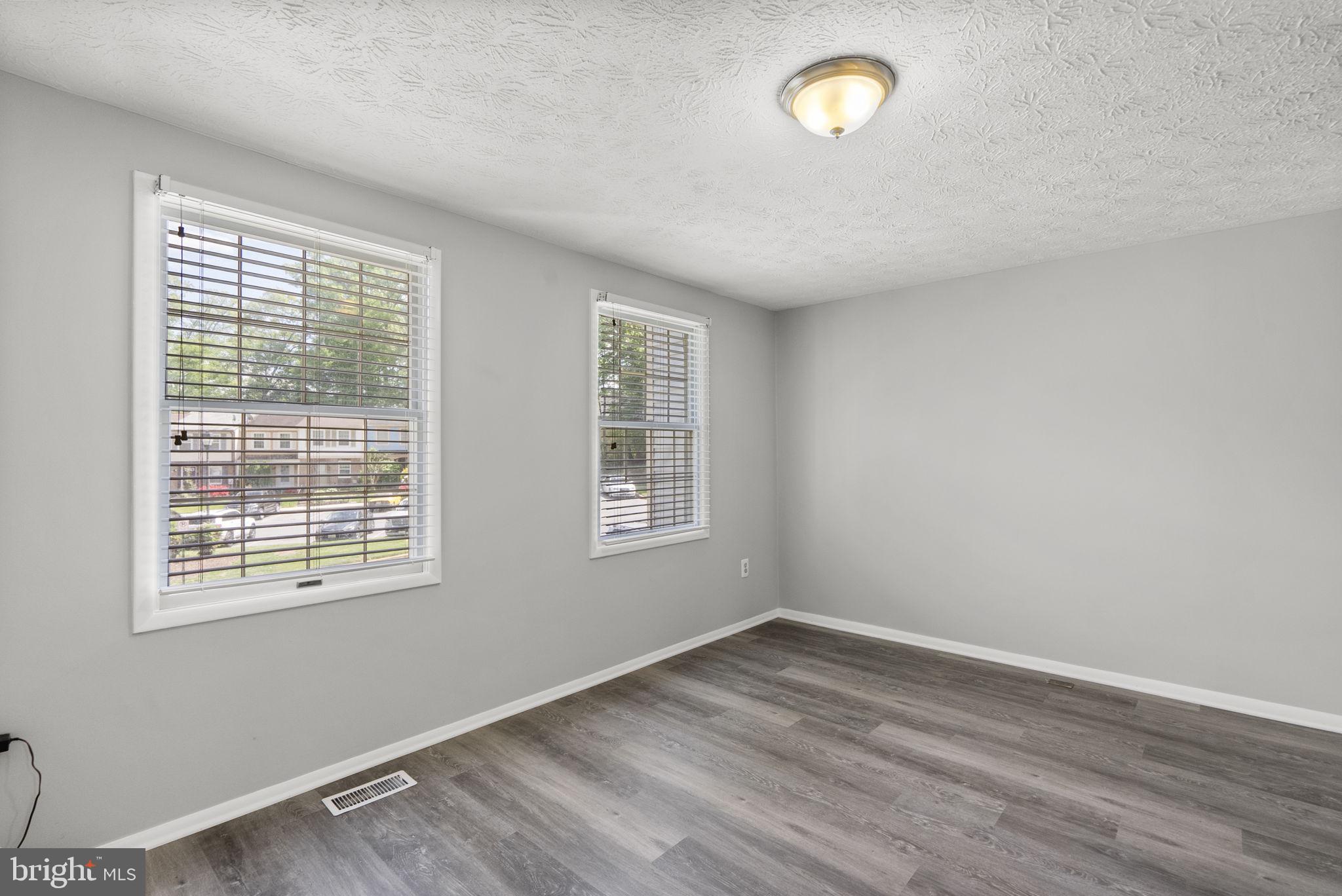 GREENCASTLE MANOR - Residential
