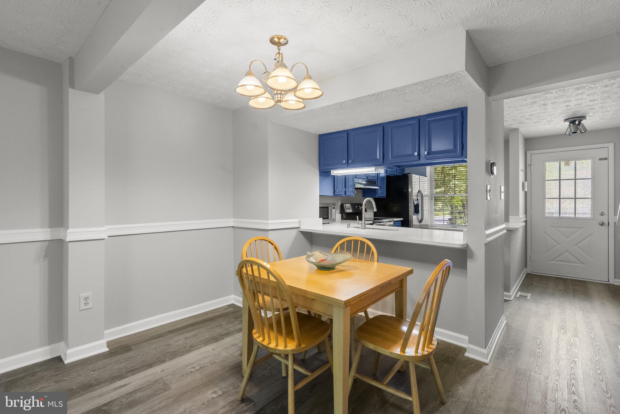 GREENCASTLE MANOR - Residential