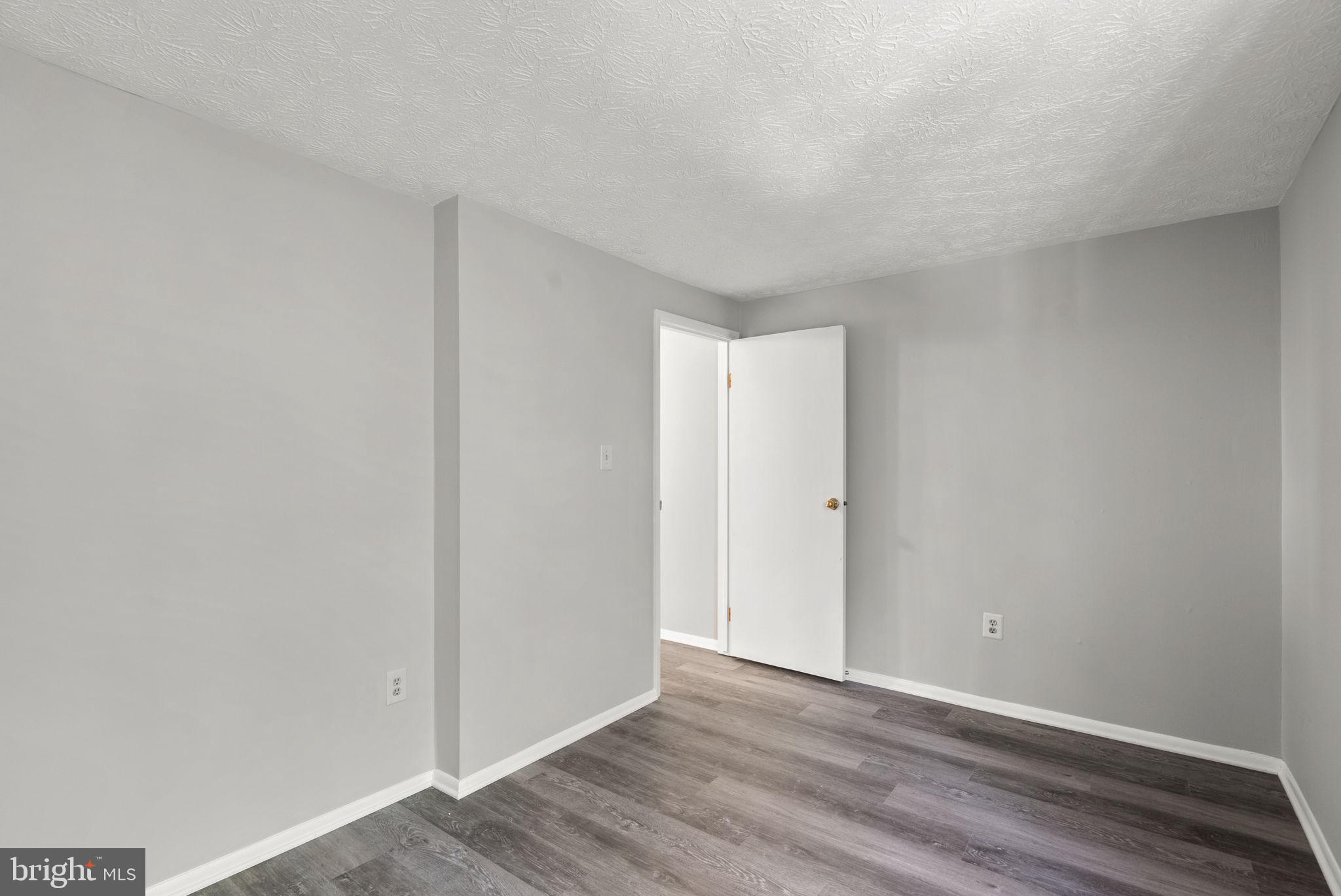 GREENCASTLE MANOR - Residential