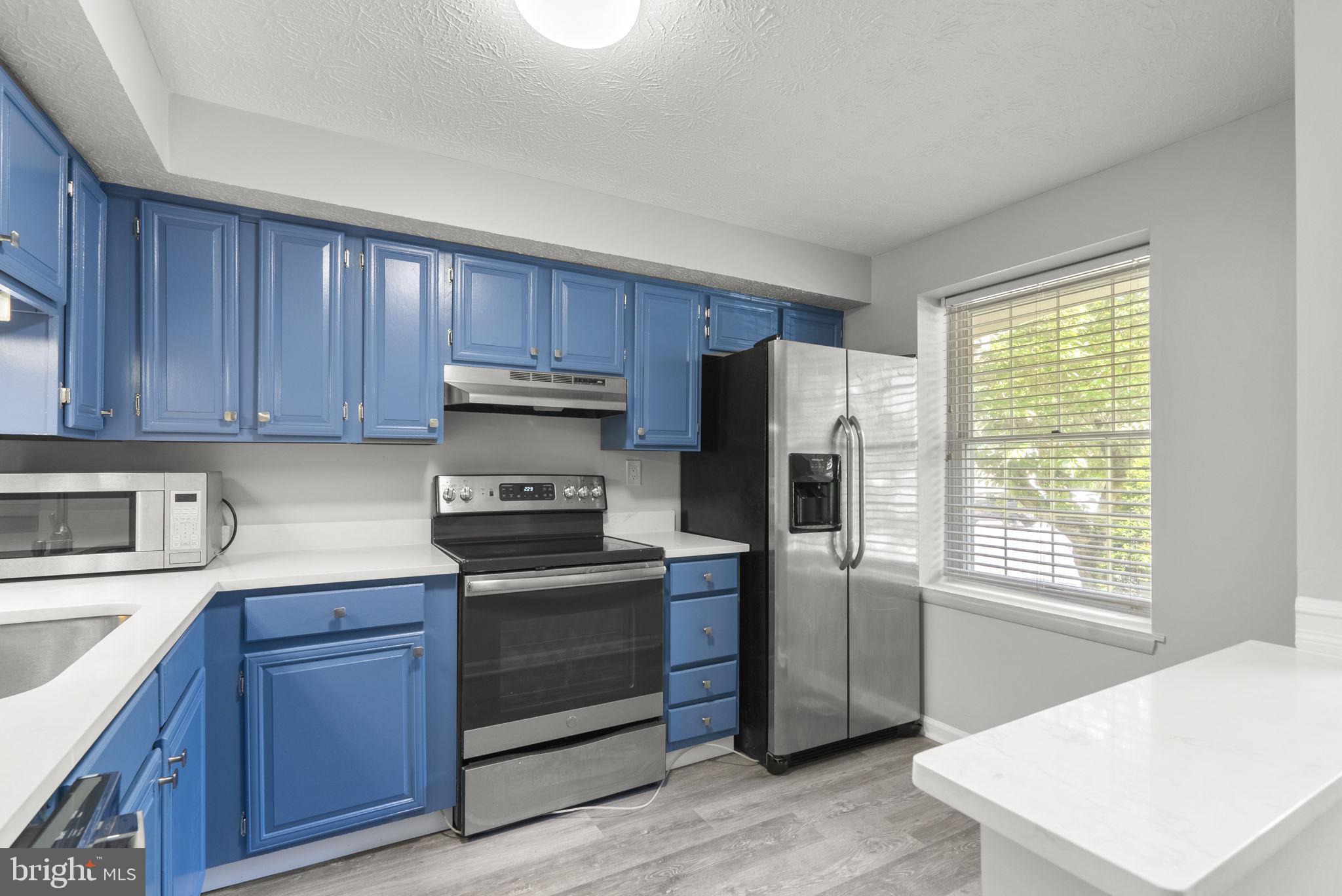 GREENCASTLE MANOR - Residential
