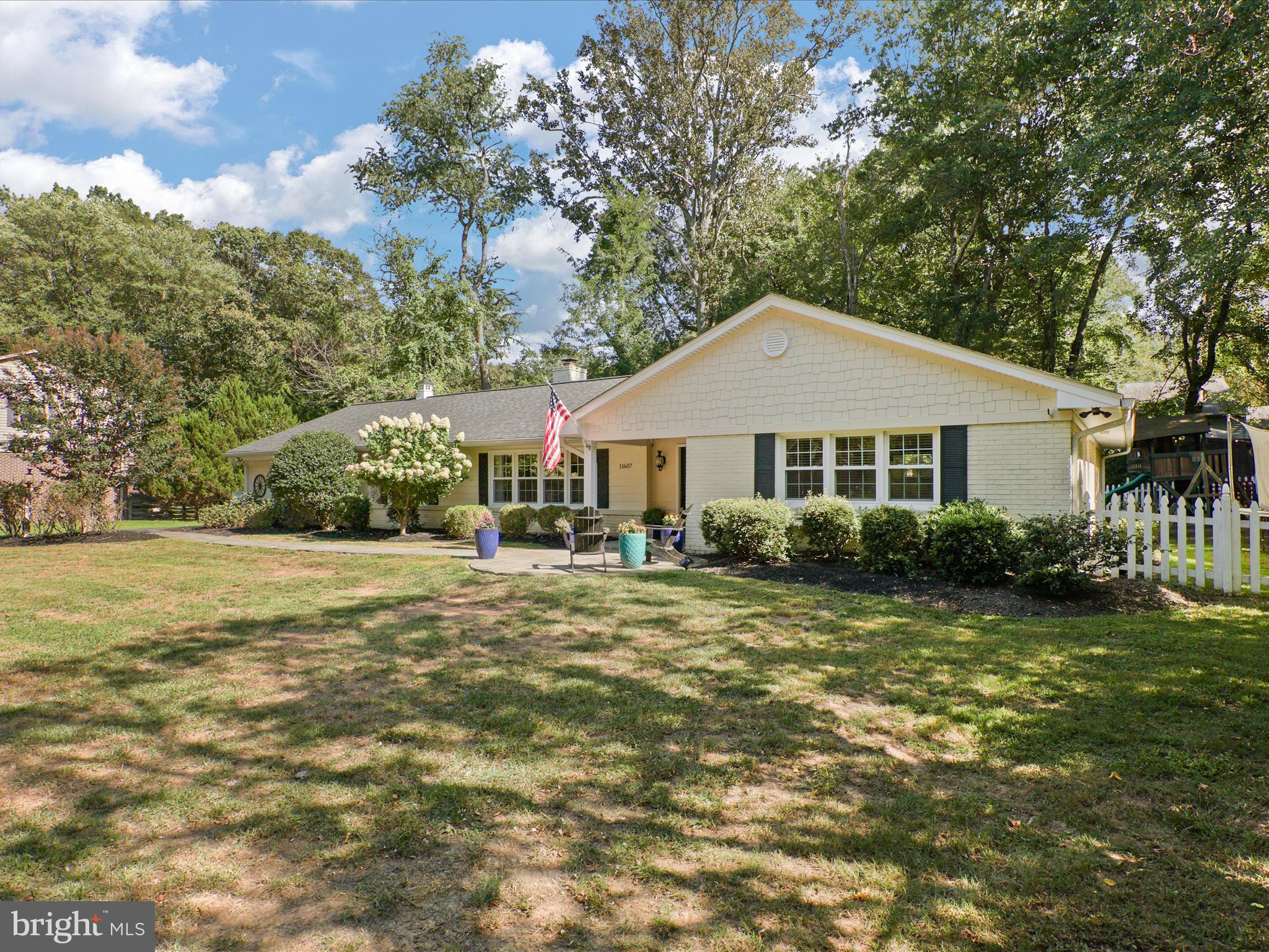 11607 HELMONT DRIVE