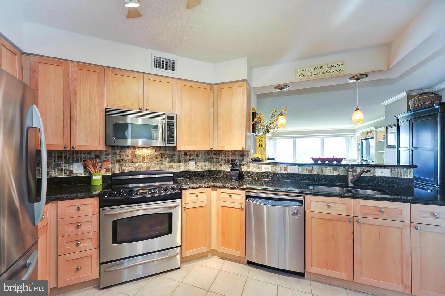 NORTHAMPTON PLACE - Residential Lease