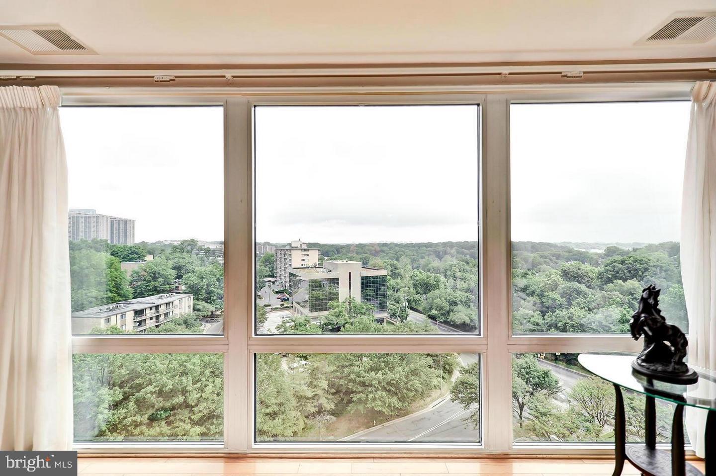 NORTHAMPTON PLACE - Residential Lease