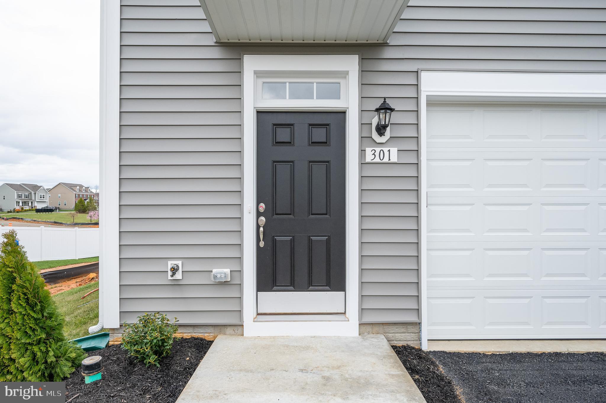 MARTINSBURG STATION - Residential Lease