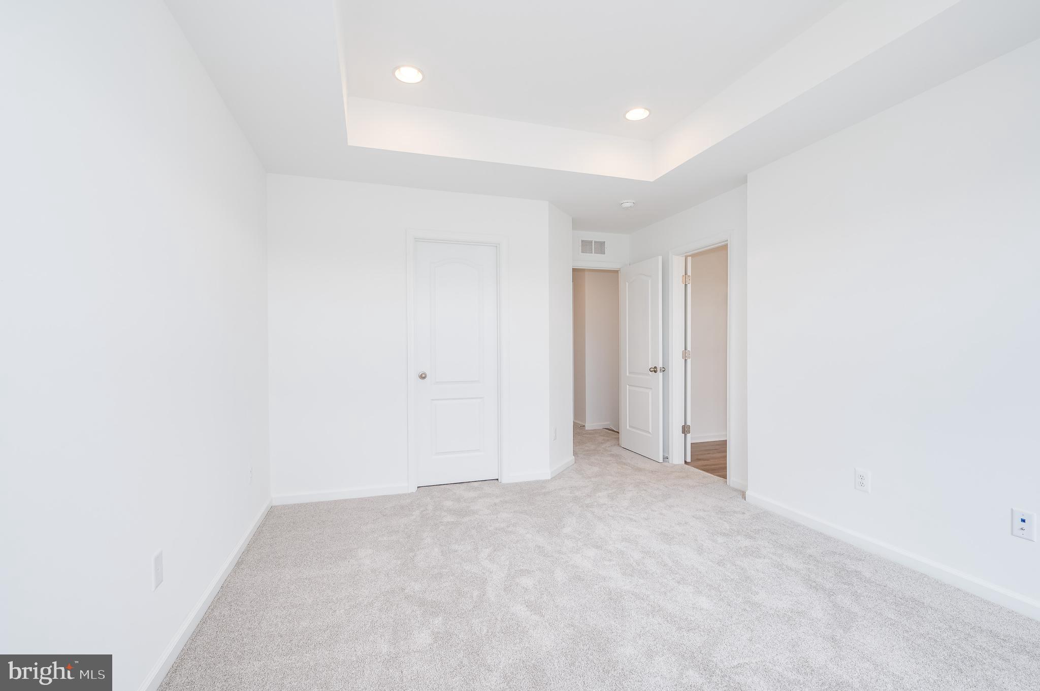 MARTINSBURG STATION - Residential Lease