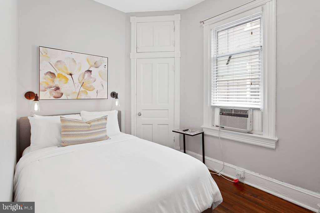 OLD TOWN ALEXANDRIA - Residential Lease