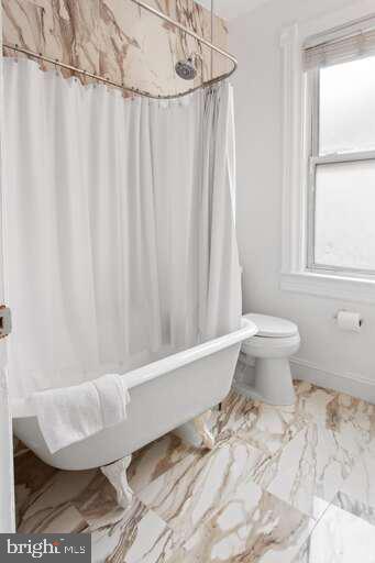 OLD TOWN ALEXANDRIA - Residential Lease