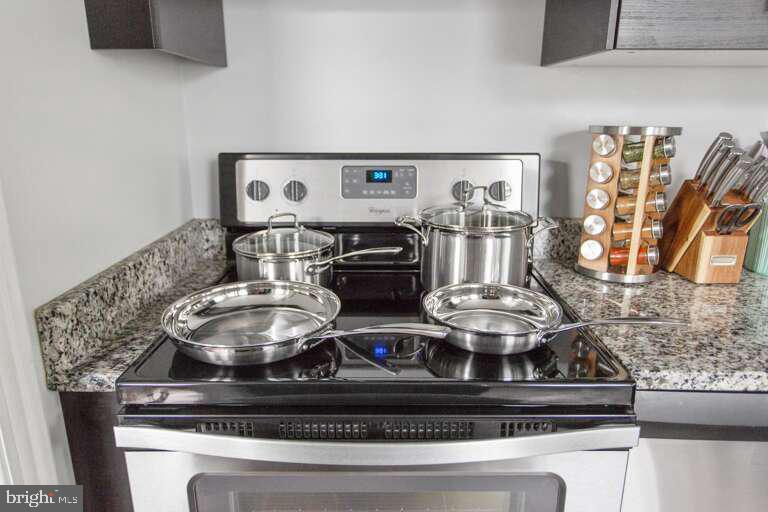 OLD TOWN ALEXANDRIA - Residential Lease